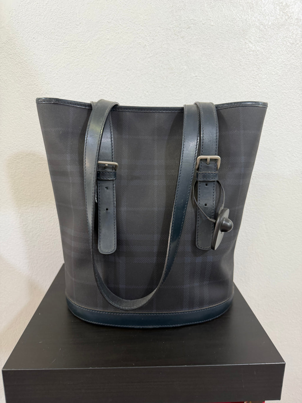 Burberry Bucket Bag Blu Navy