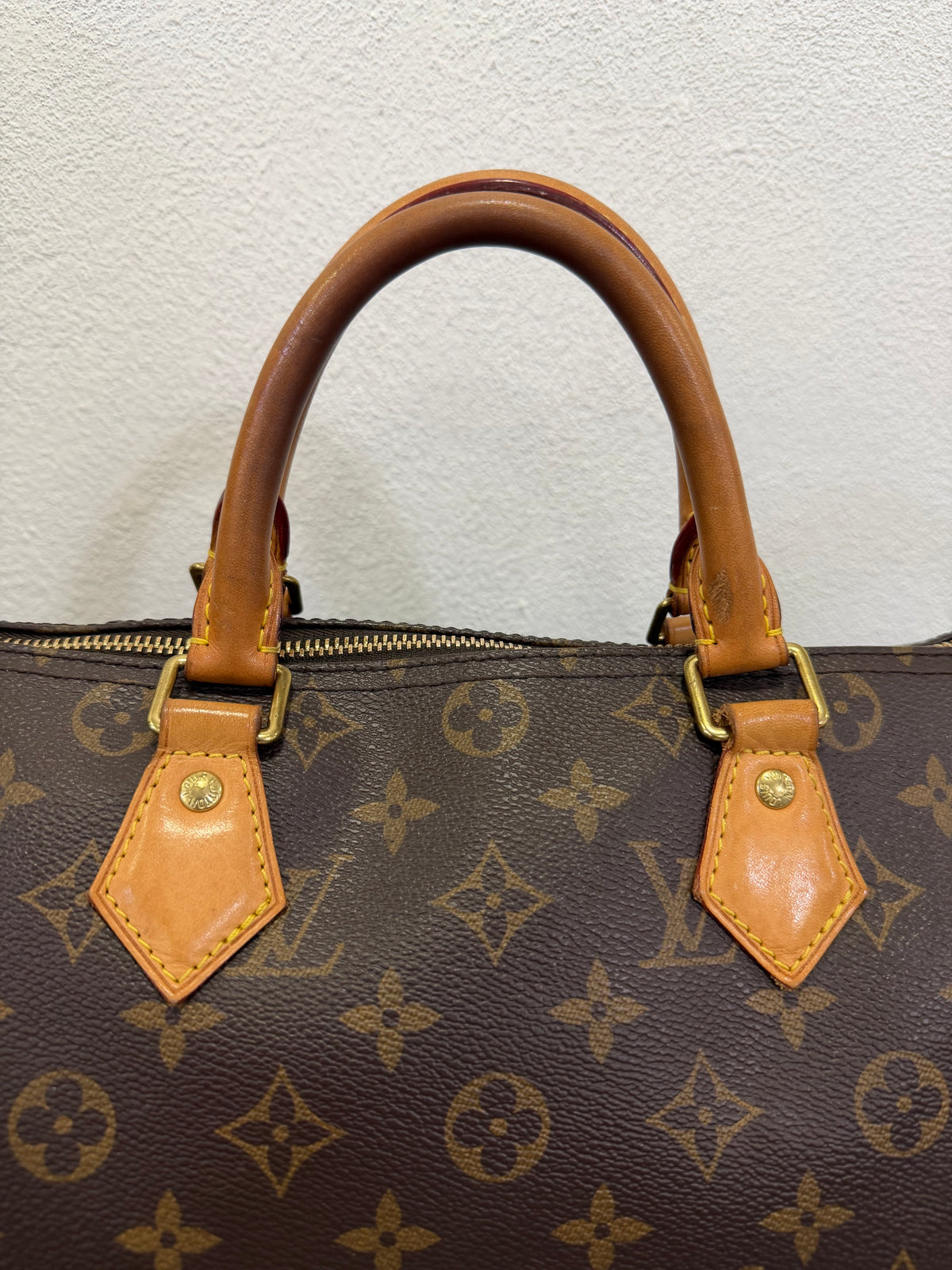Louis Vuitton Speedy 30