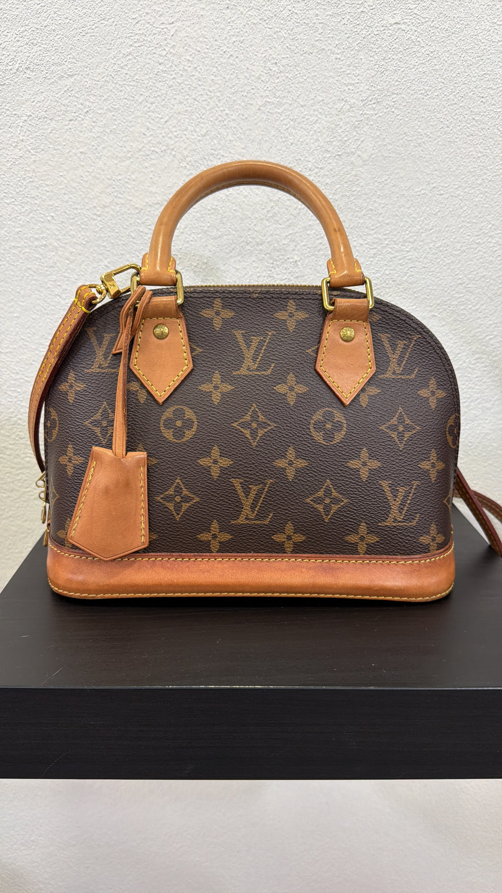 Louis Vuitton Alma BB Monogram