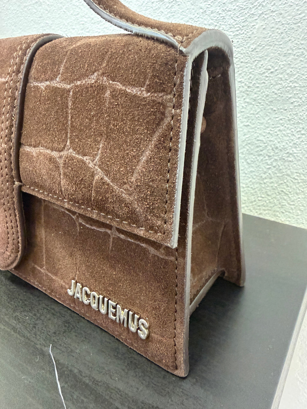 Jacquemus Le Grand Bambino Suede Cocco