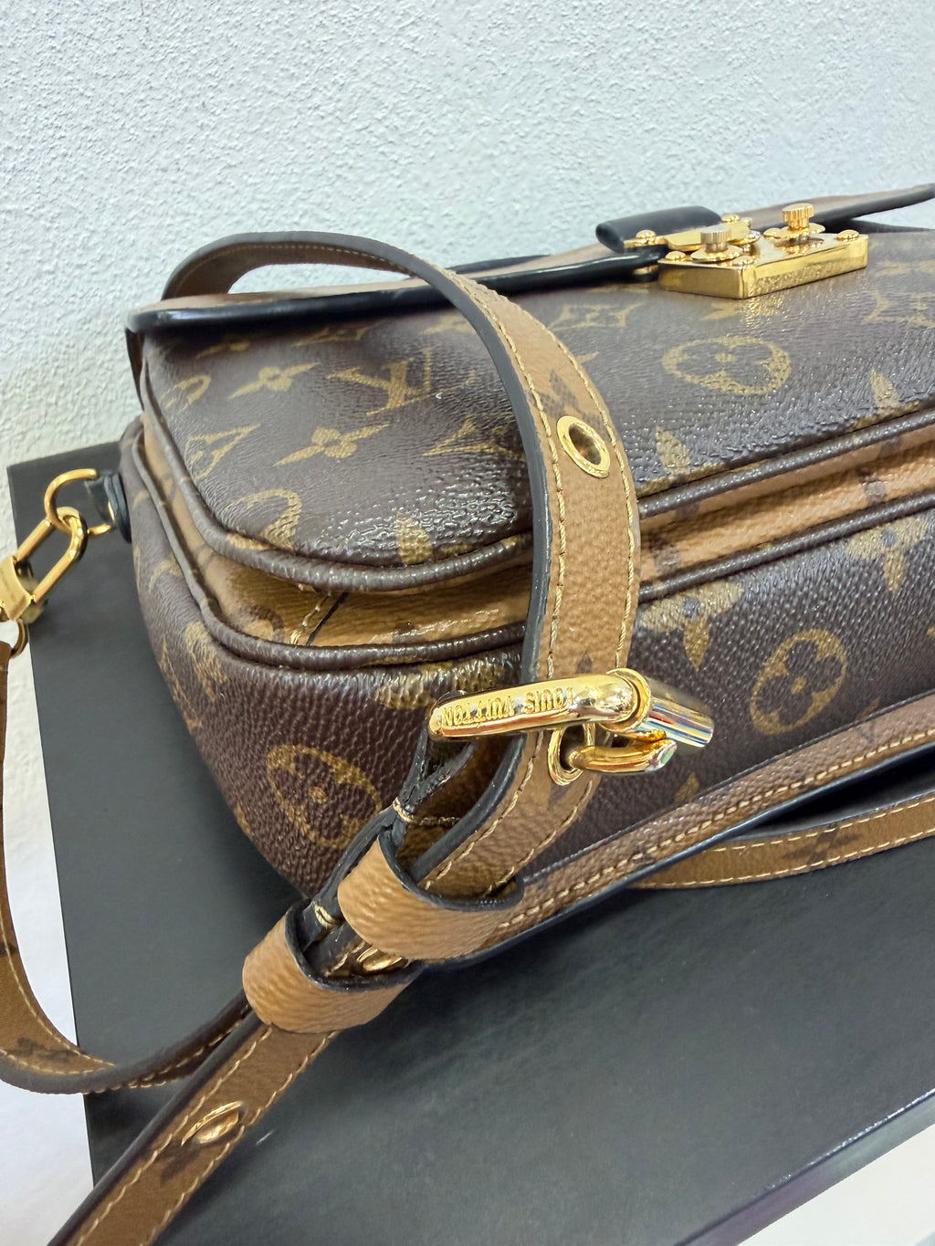 Louis vuitton Metis Reverse