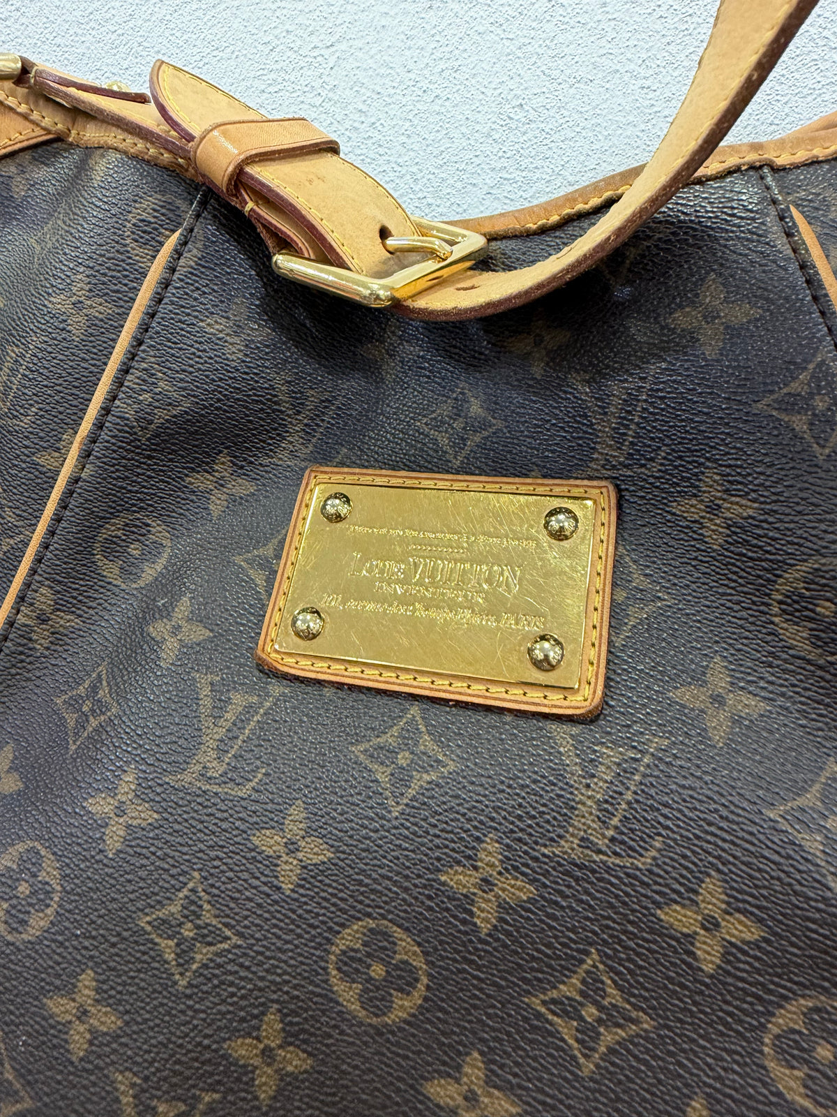 Louis Vuitton Gallera GM