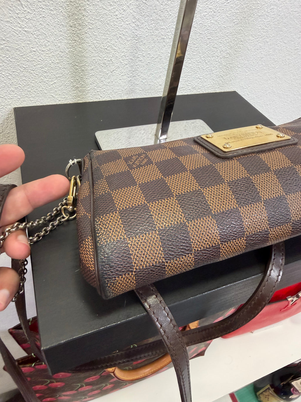 Louis Vuitton Pochette Eva Damier ebene