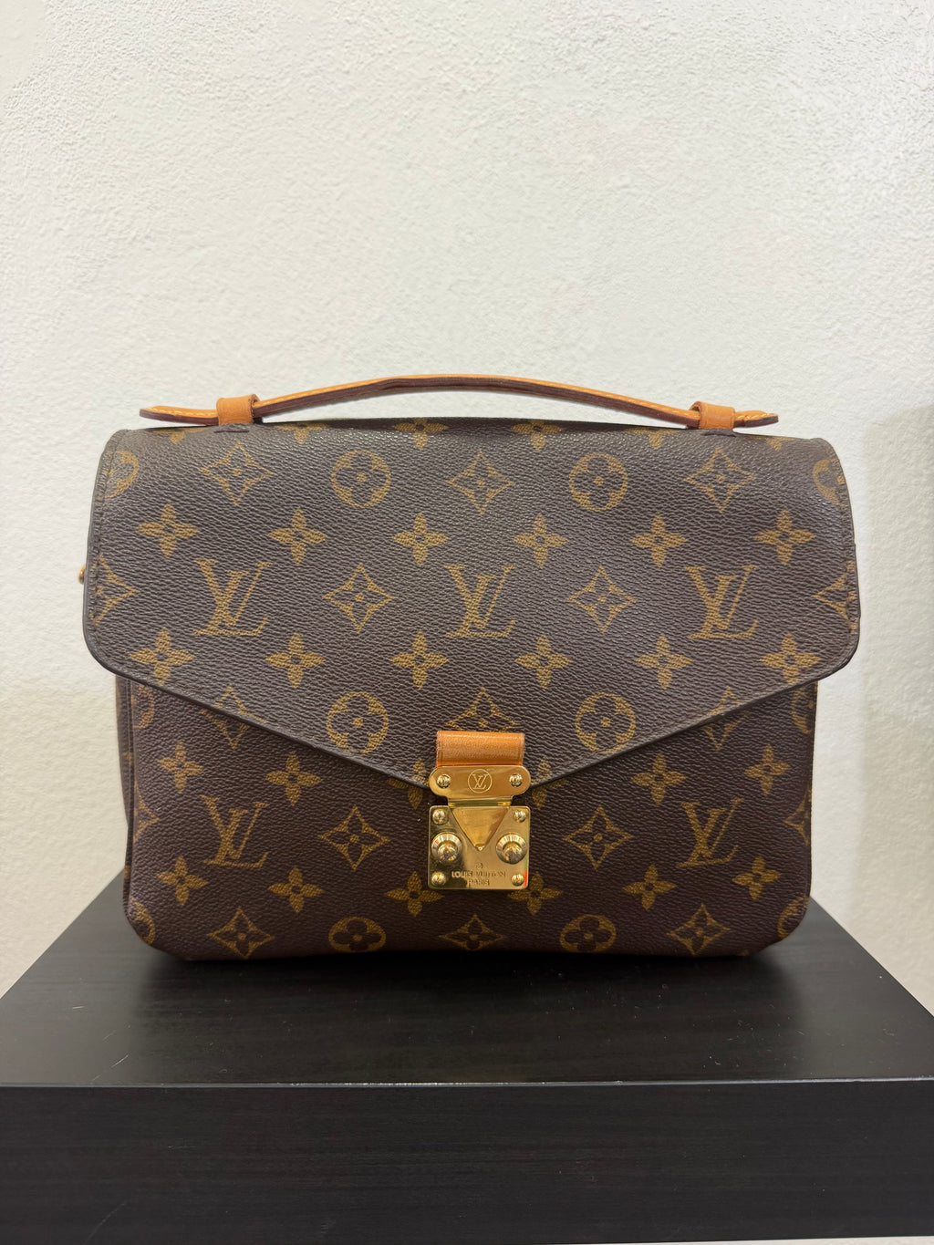 Louis Vuitton Metis Monogram