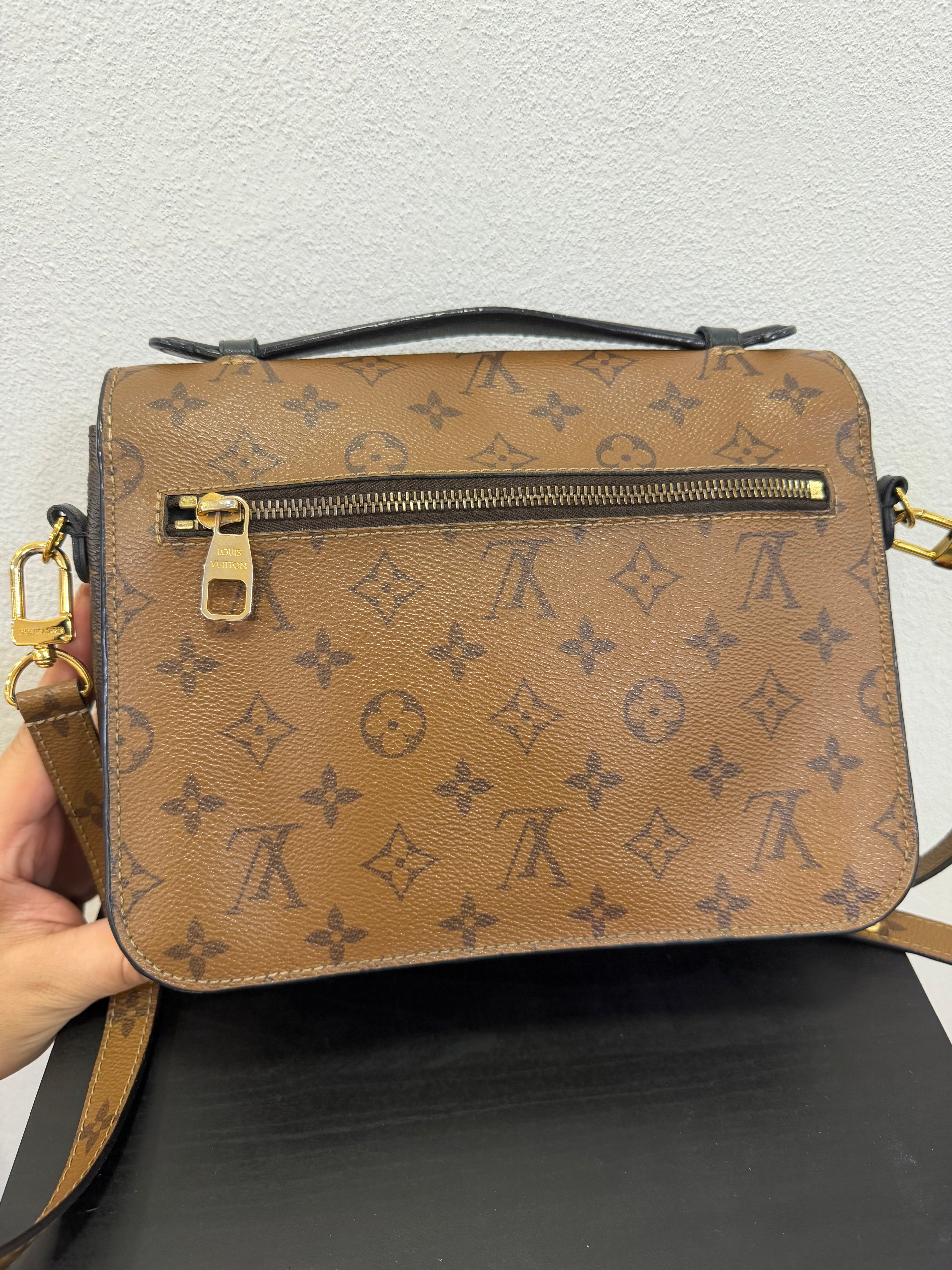 Louis vuitton Metis Reverse