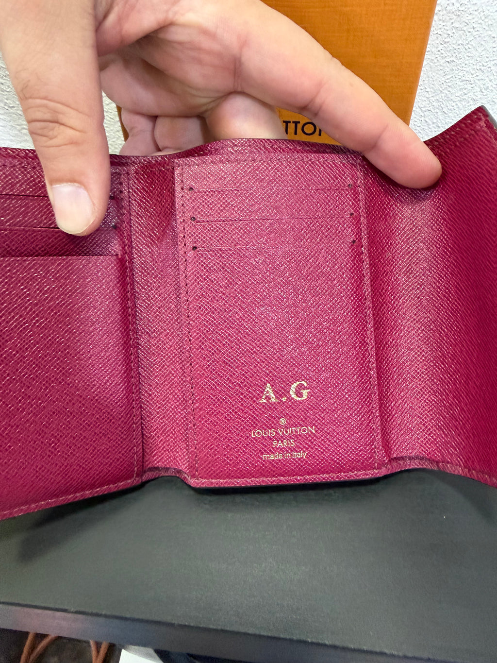 Louis Vuitton Portafogli Victorine Peonia