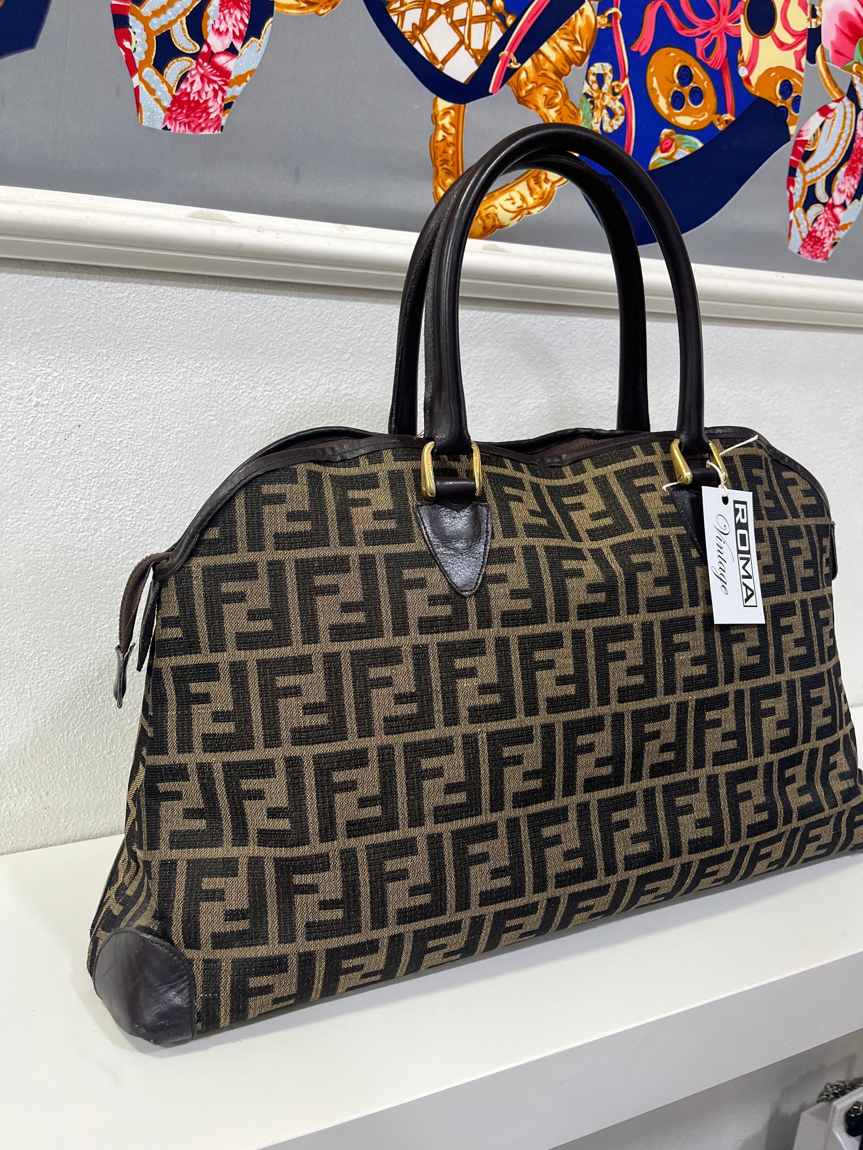 Fendi bauletto vintage