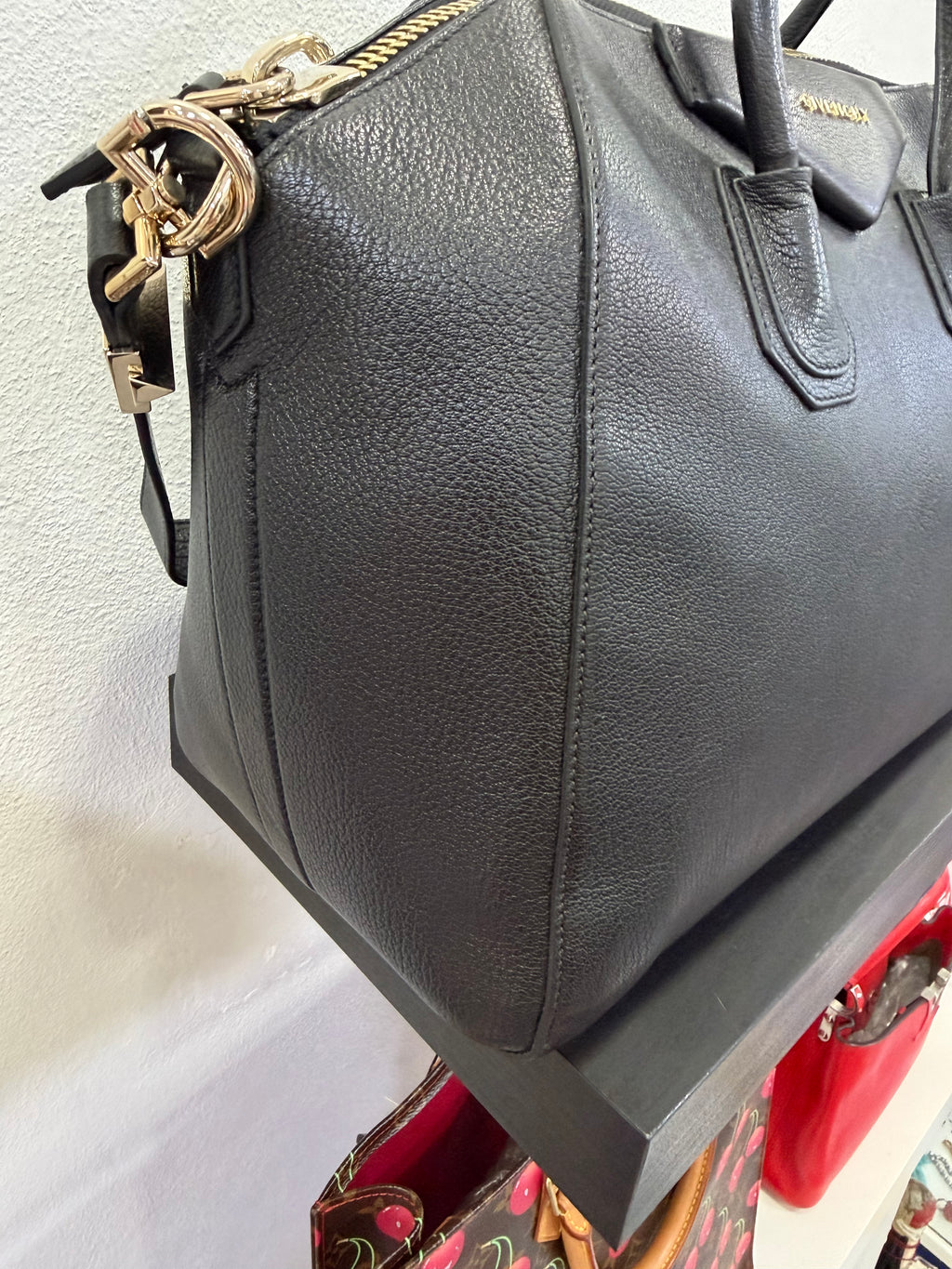 Givenchy Antigona Medium