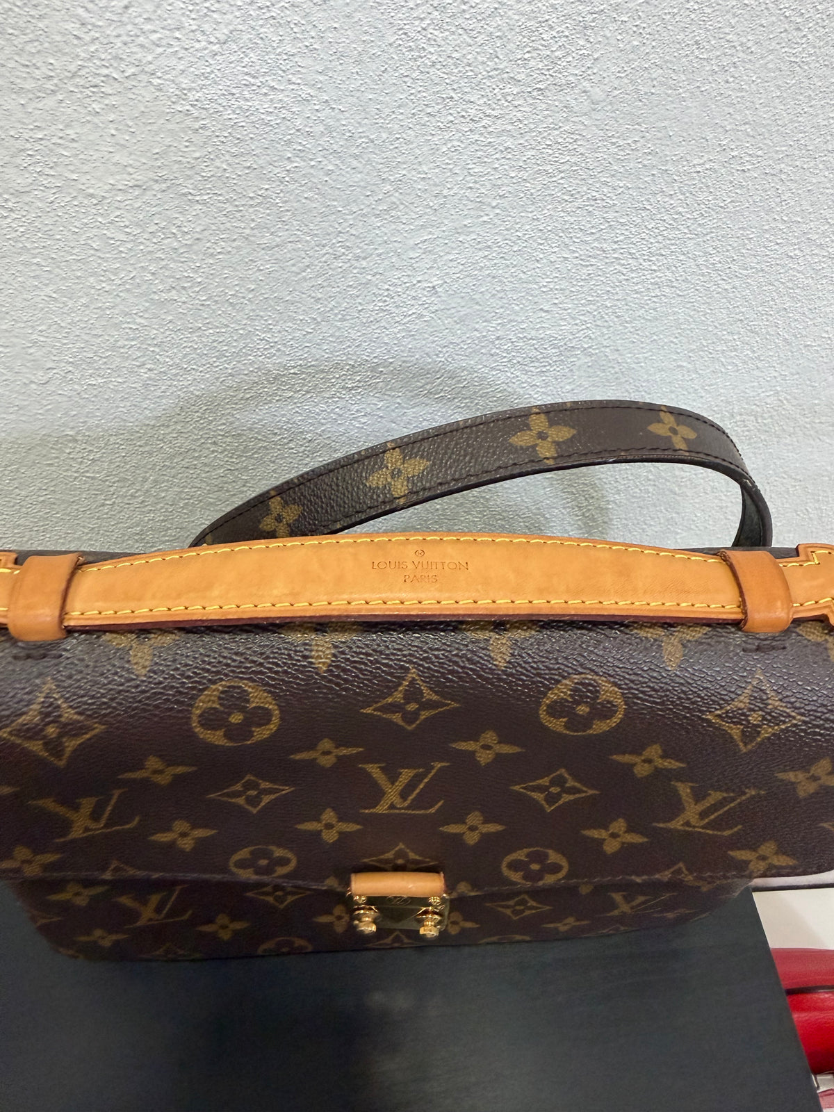 Louis Vuitton Metis Monogram