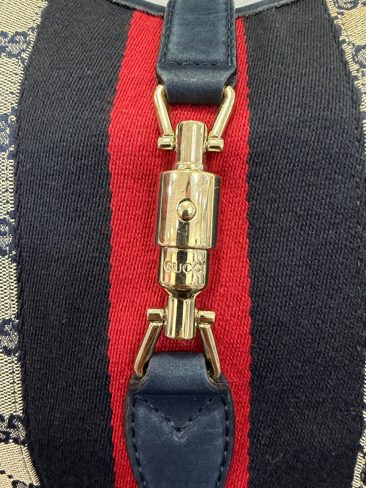 Gucci Jackie GG Medium