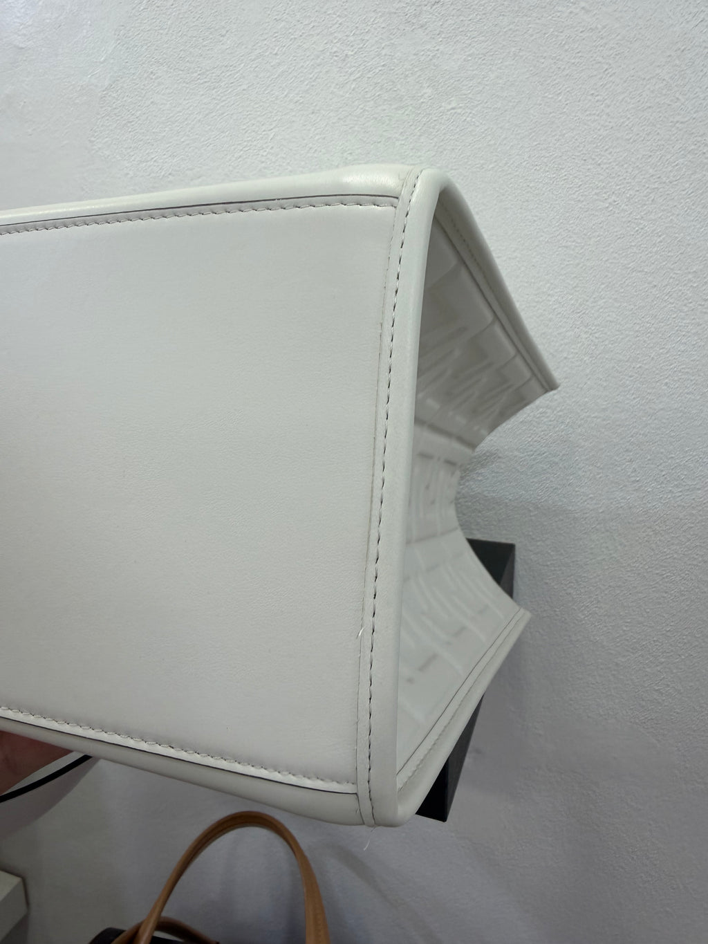 Fendi Sunshine Medium Bianco FF imbottito