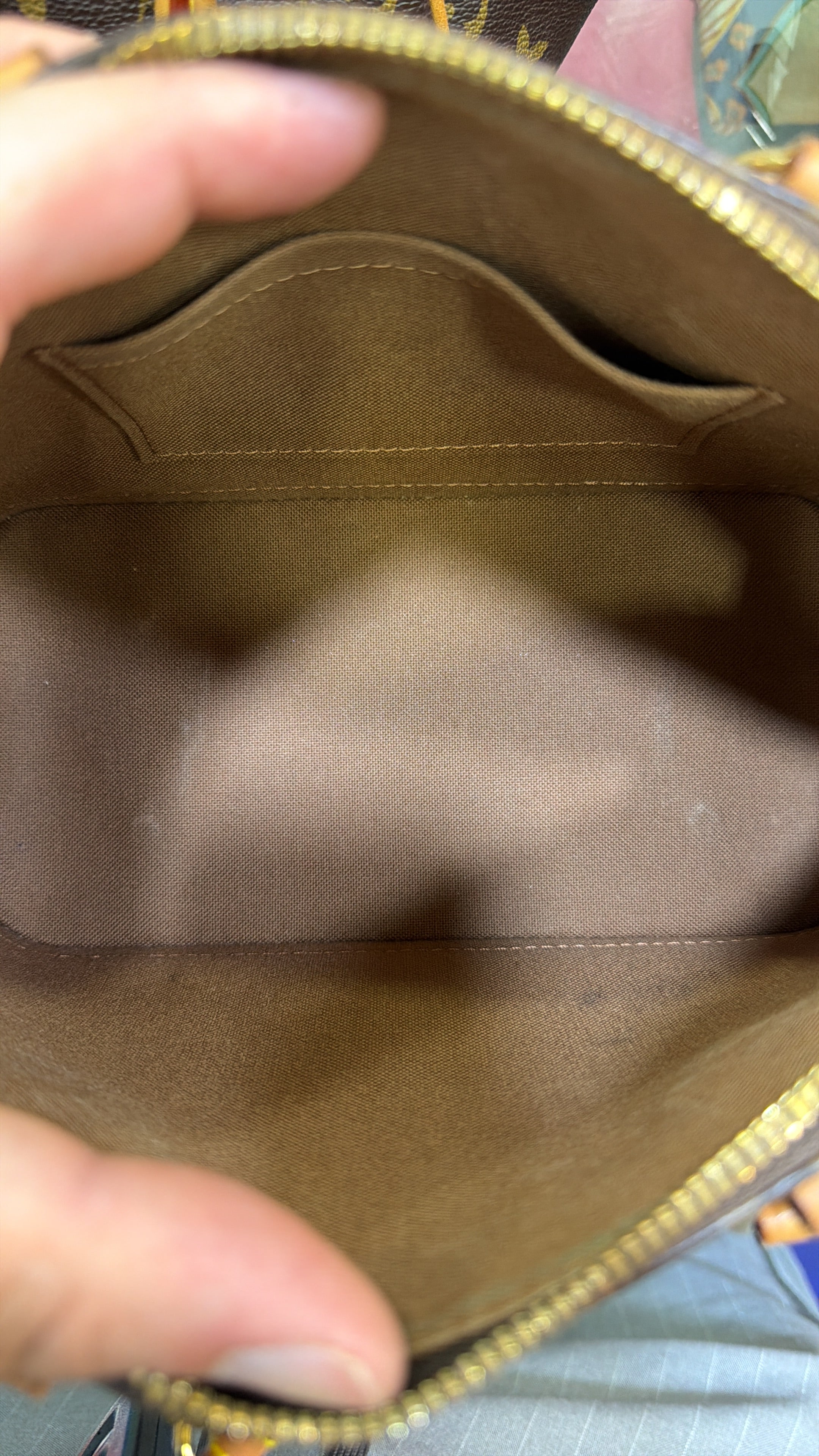 Louis Vuitton Alma BB Monogram