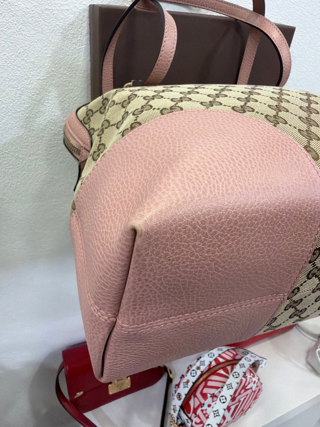 Gucci Bauletto GG supreme