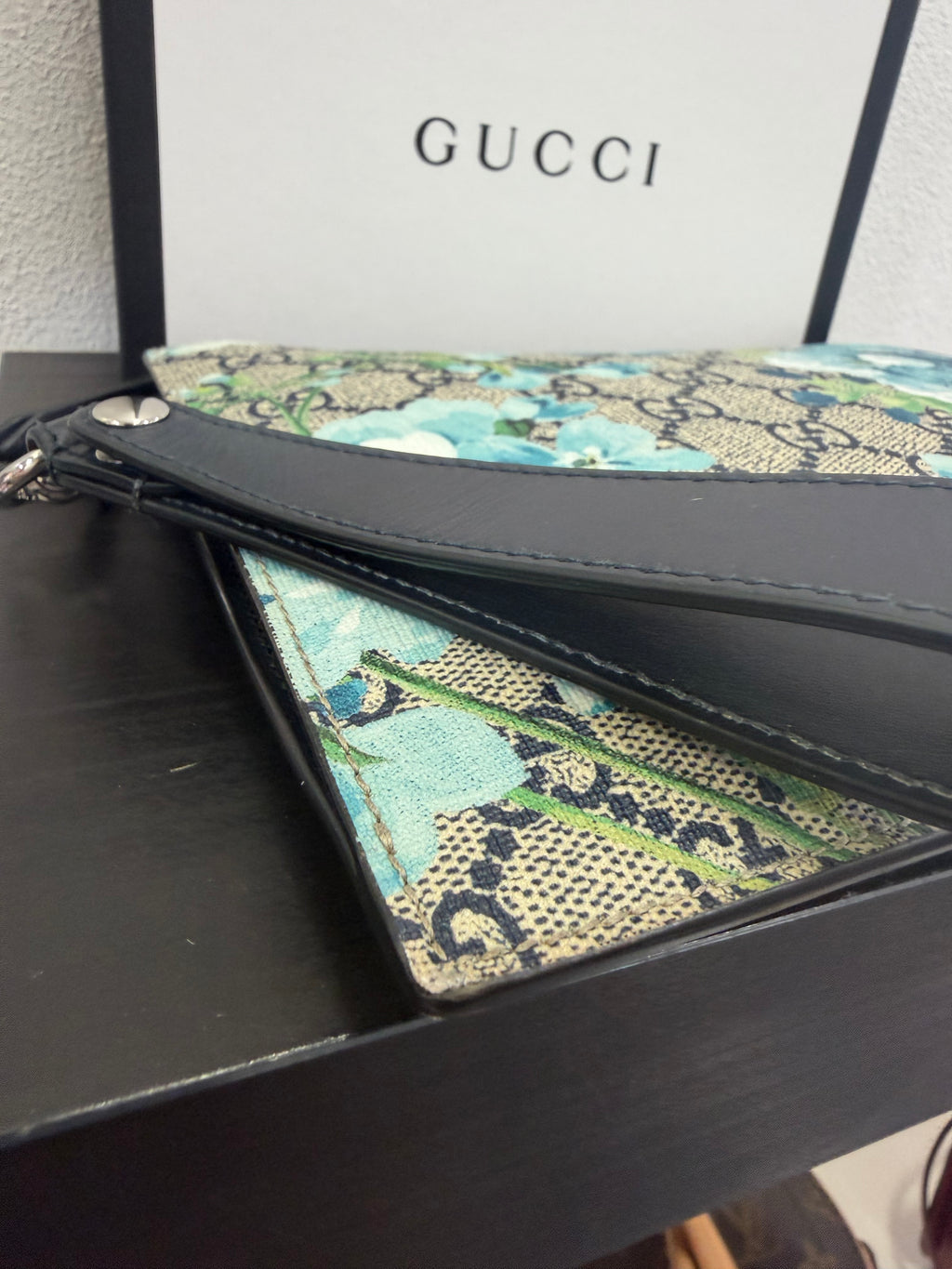 Gucci Pochette Flora