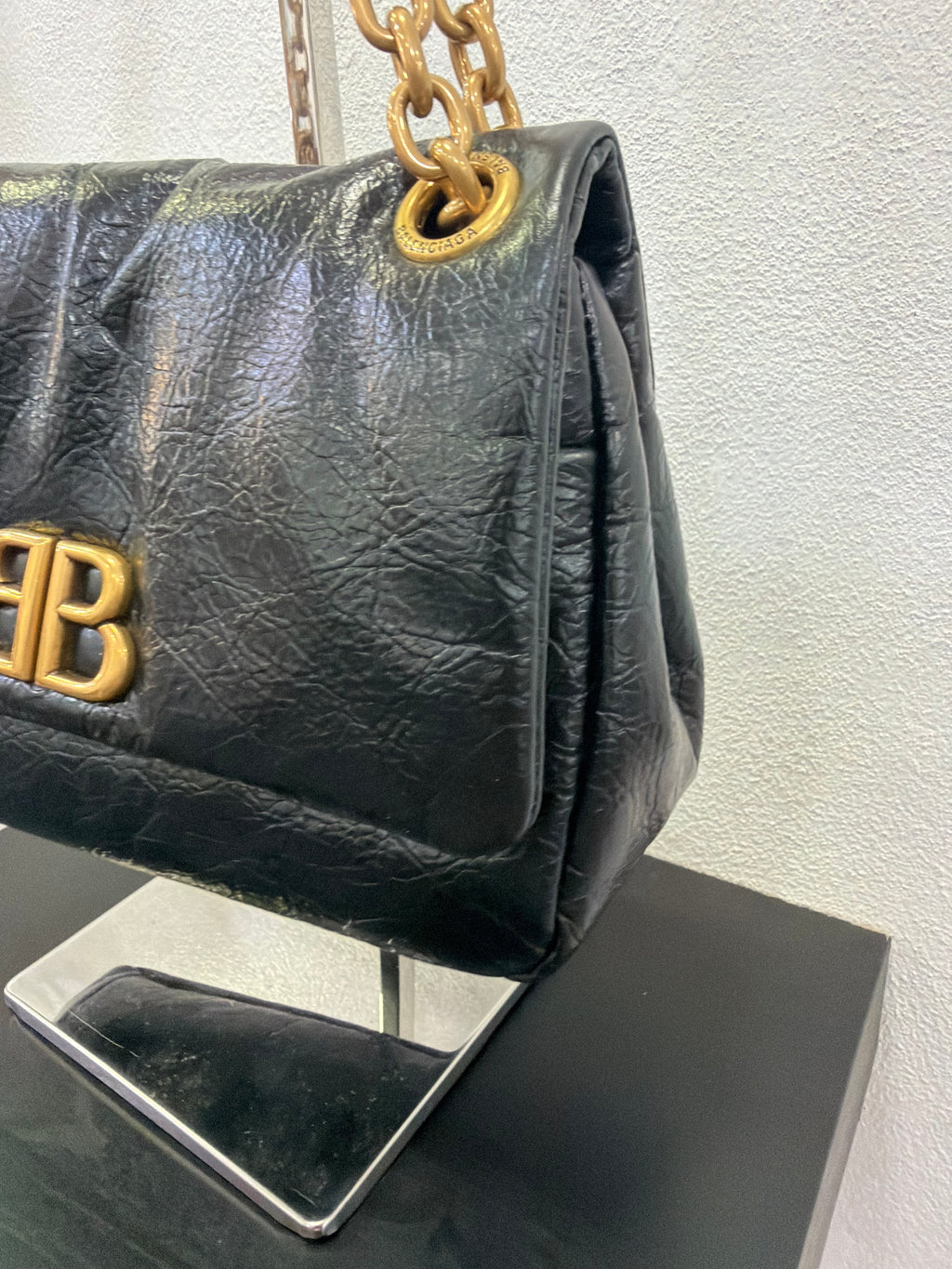 Balenciaga Monaco Mini in pelle stropicciata