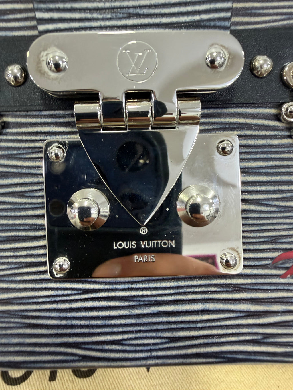 Louis vuitton Petit Malle in pelle Epi Blu con croci Rosse