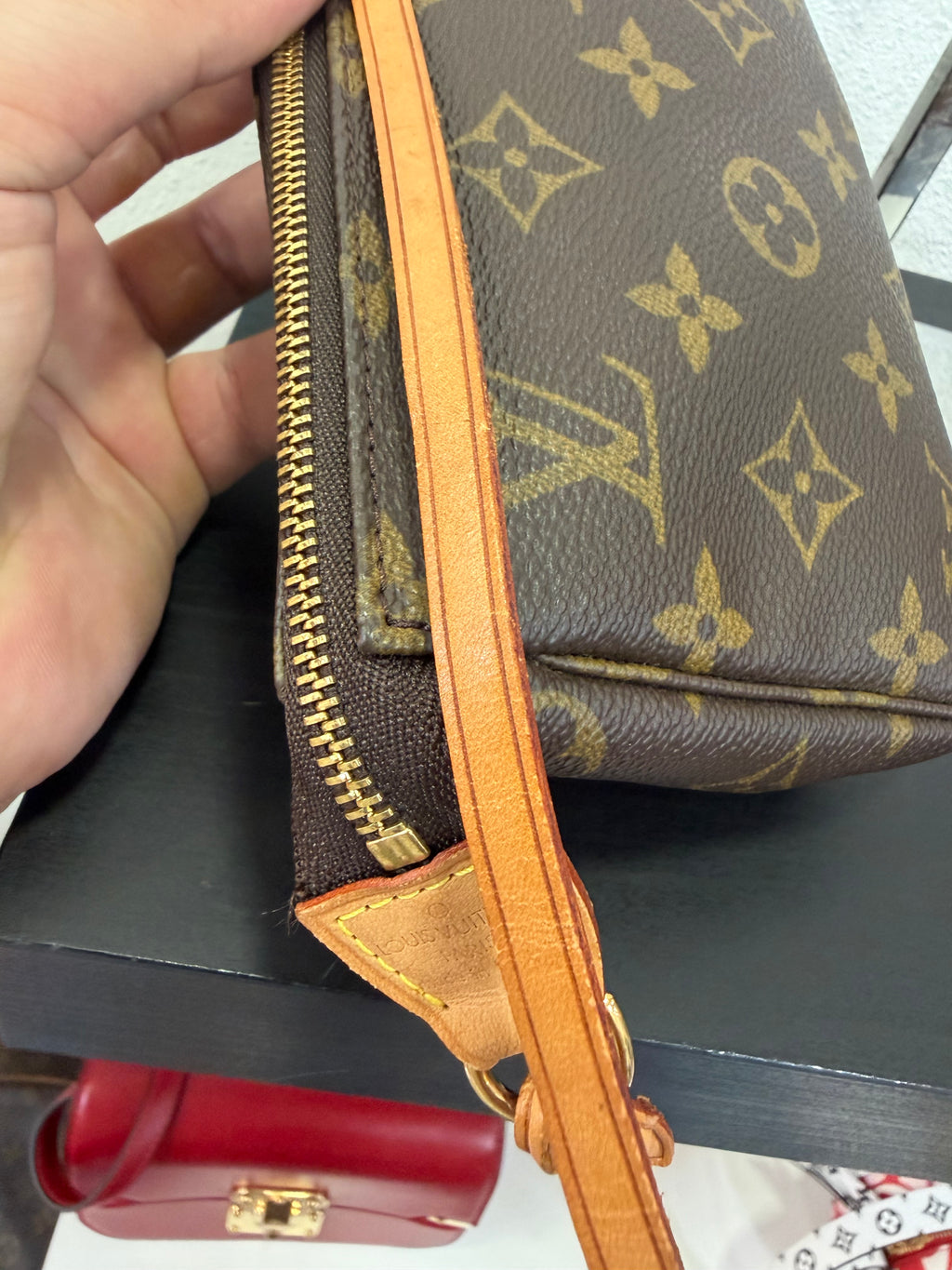 Louis Vuitton Pochette Accessoires