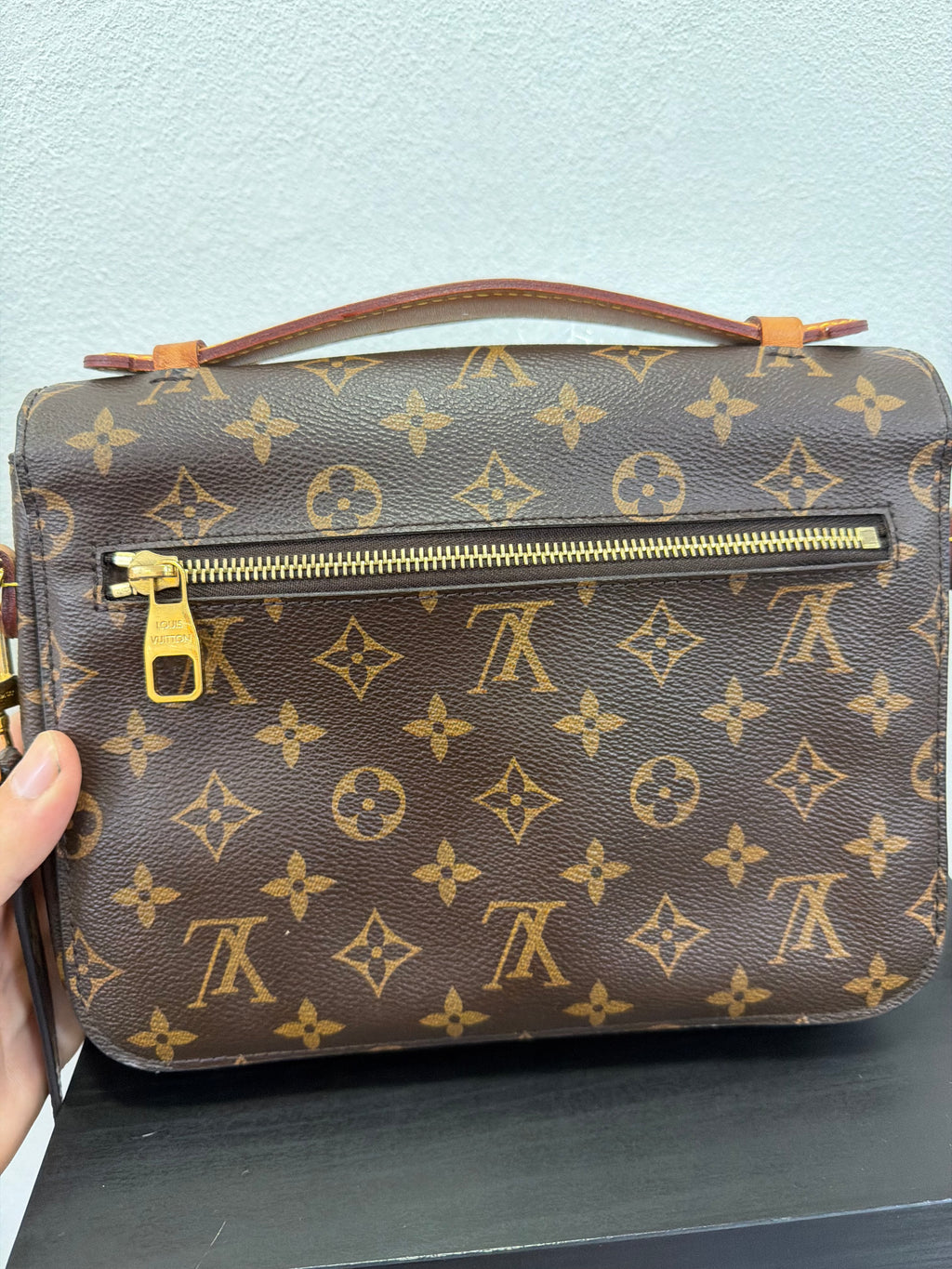 Louis Vuitton Metis Monogram