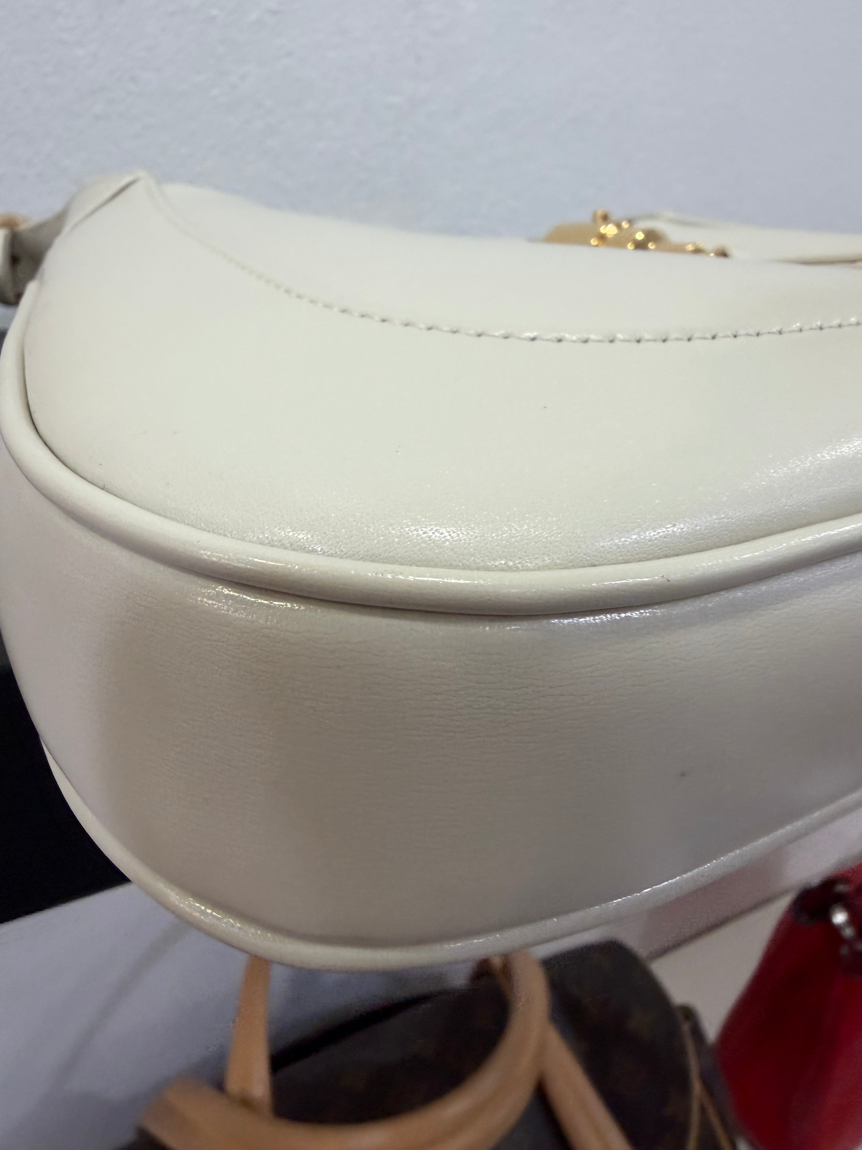 Gucci Jackie 1961 media burro