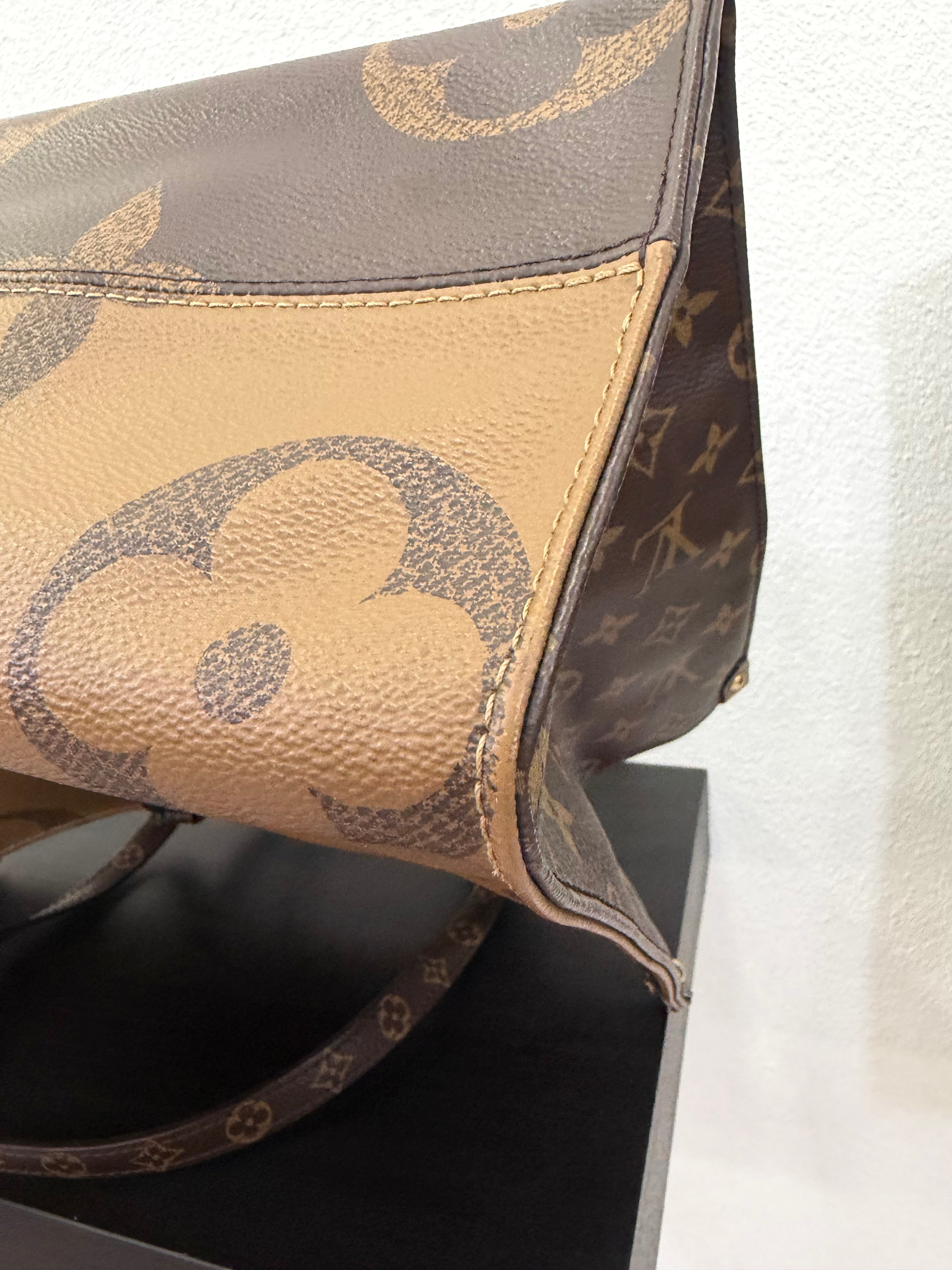 Louis Vuitton Onthego MM