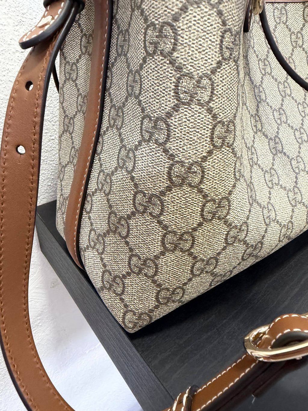 Gucci Borsa Shopping GG emblem