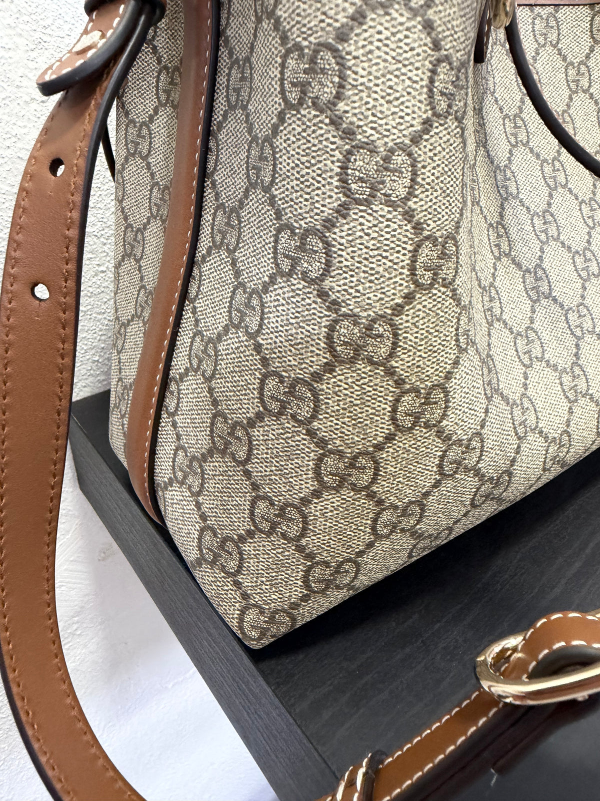 Gucci Borsa Shopping GG emblem