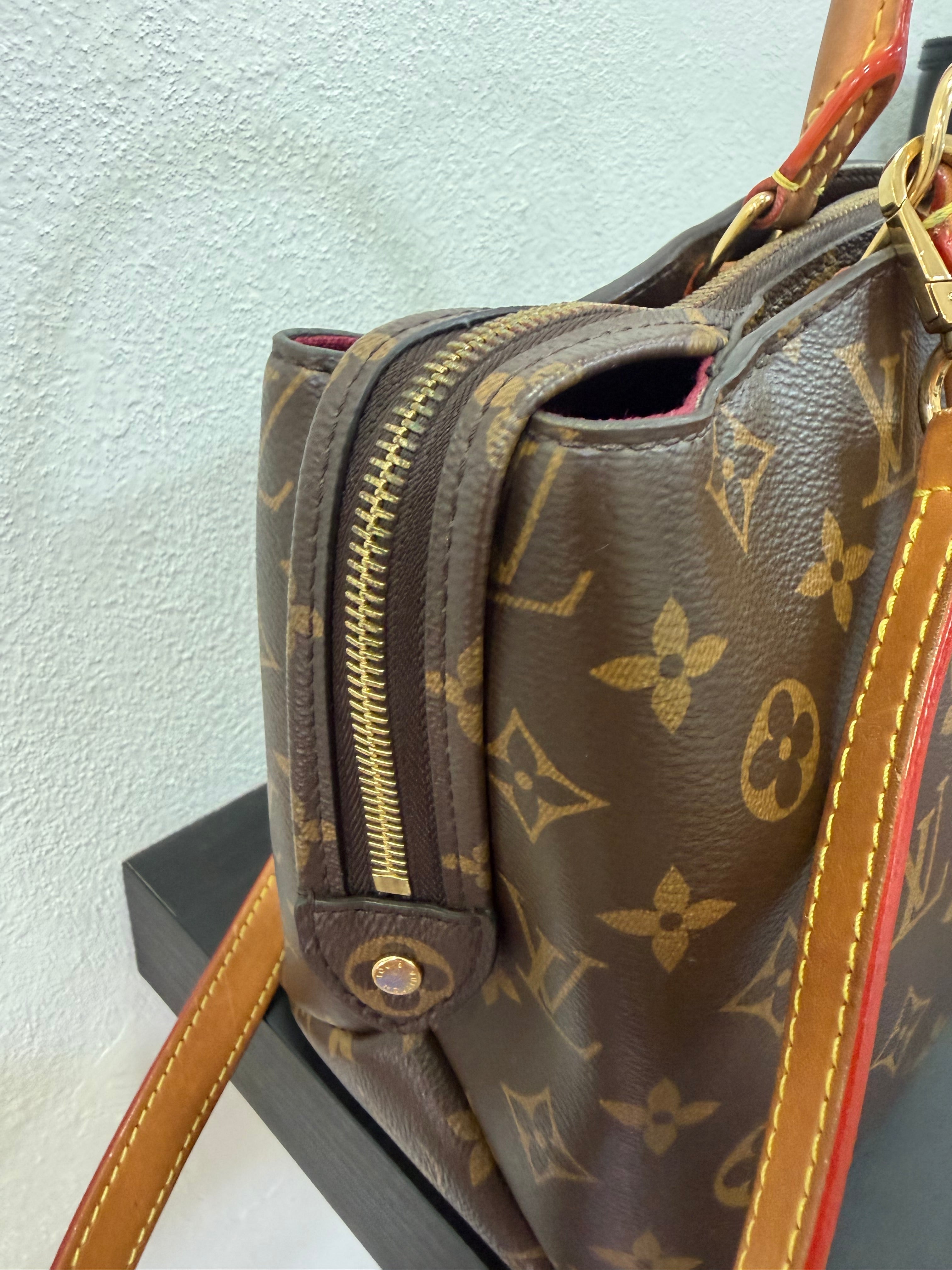 Louis Vuitton Petit Palais Monogram