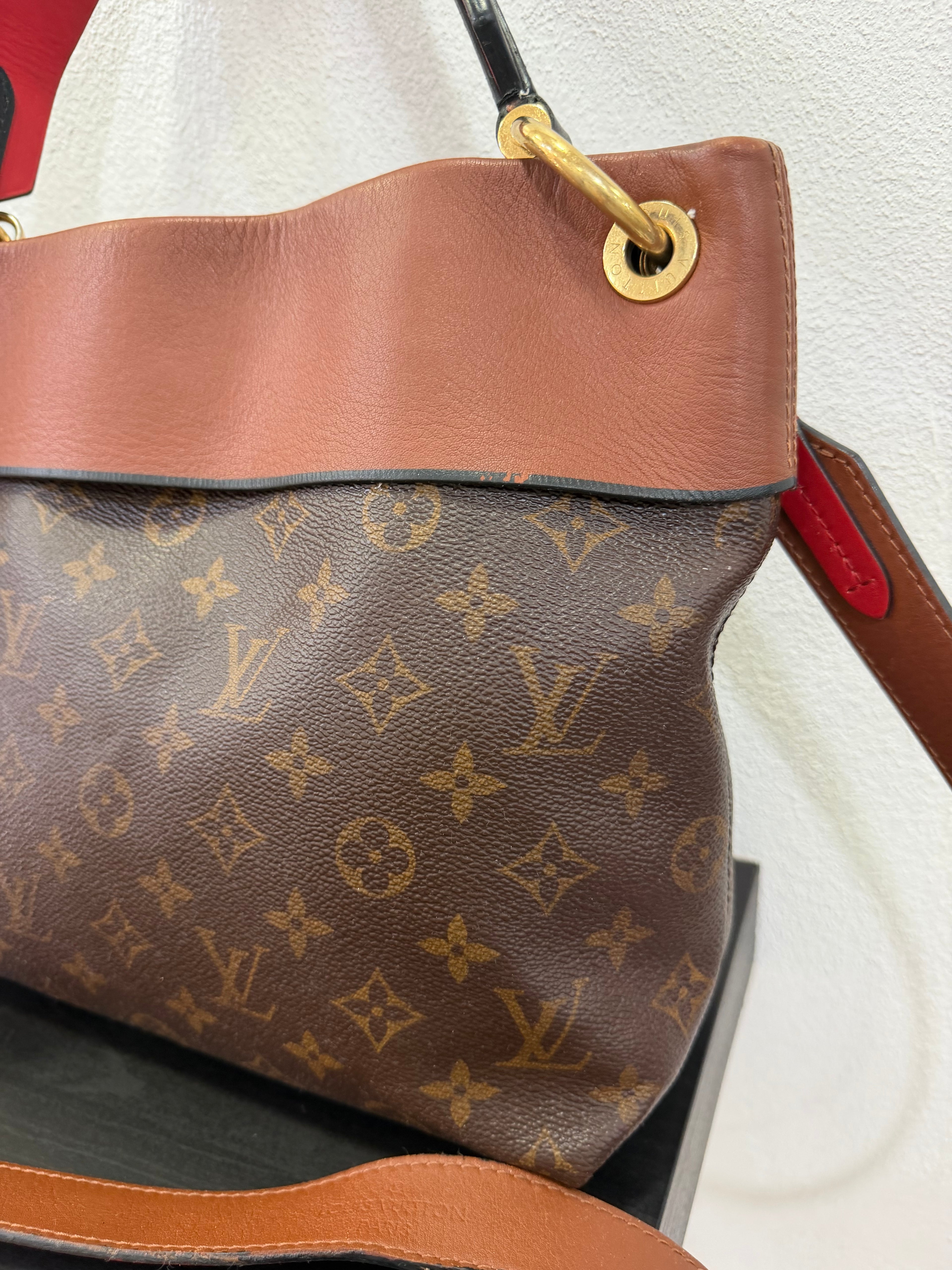 Louis Vuitton Tuileries PM