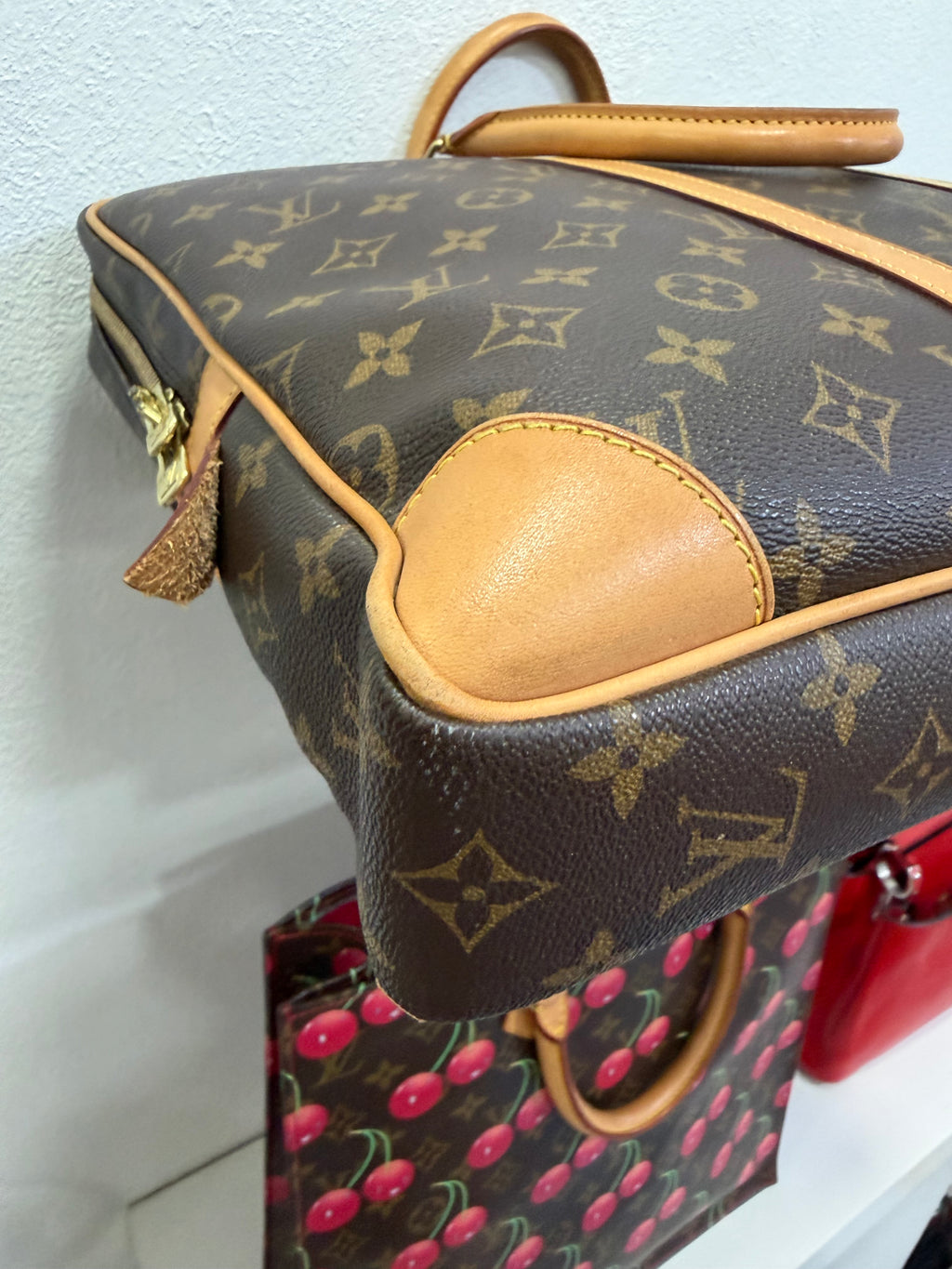 Louis Vuitton Port document Voyage Monogram