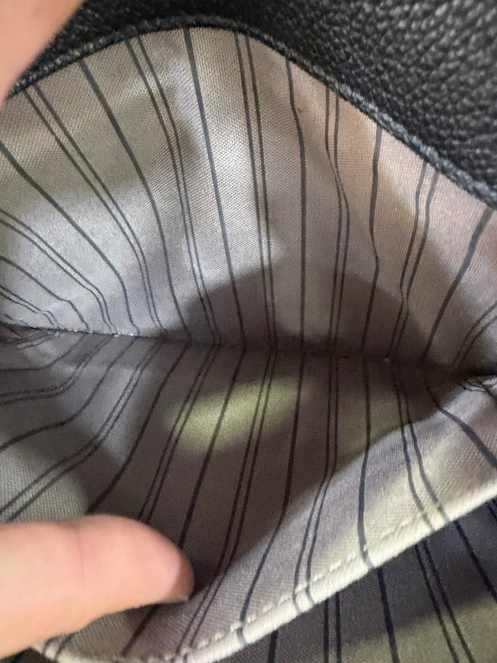 Louis Vuitton Metis Empreinte Nero