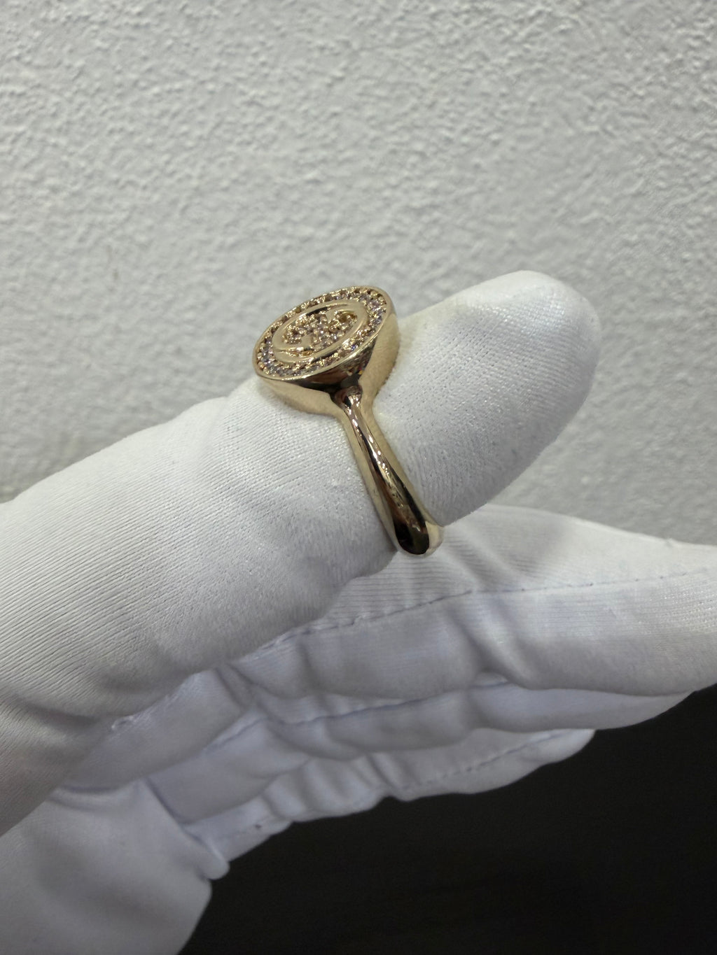 Gucci anello Blondie con strass
