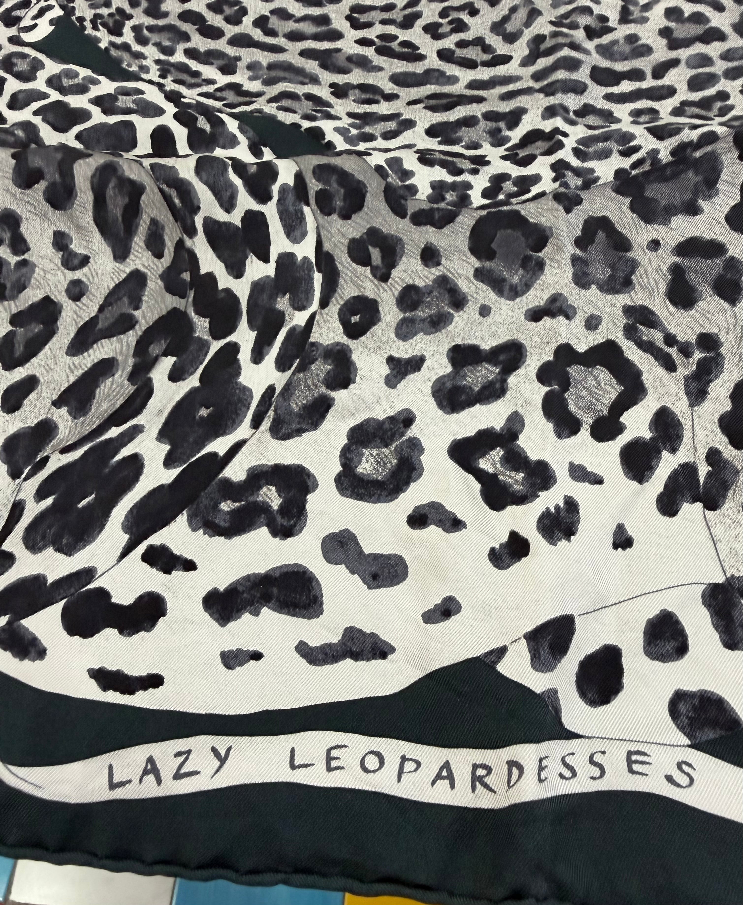 Hermès Carré 90 Lazy Leopardesses