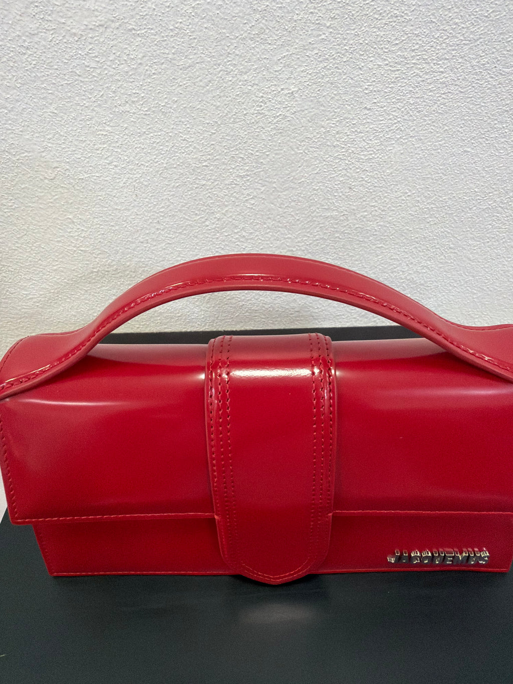 Jacquemus Le Grand Bambino Rosso