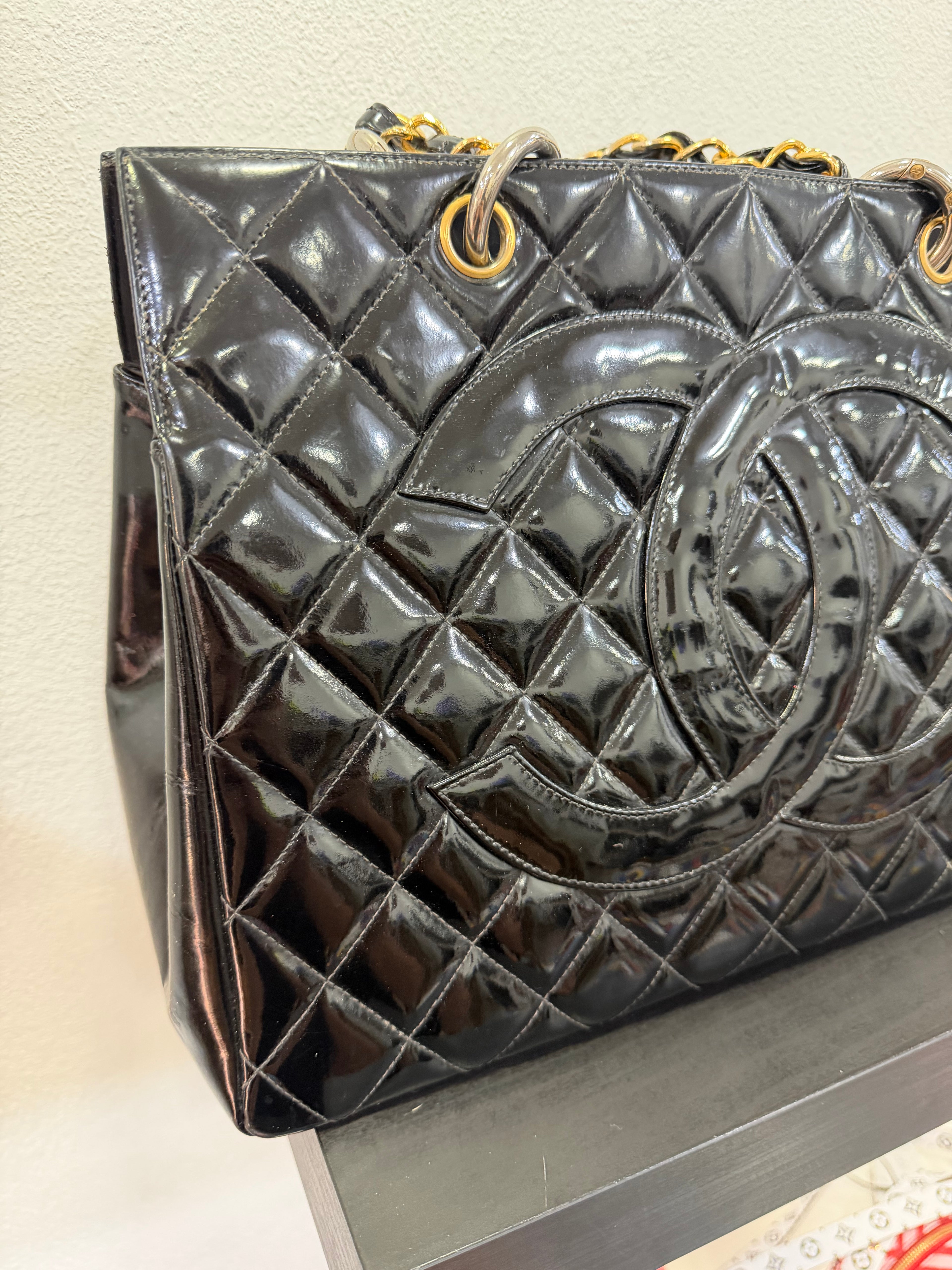Chanel GTS Vernice nero