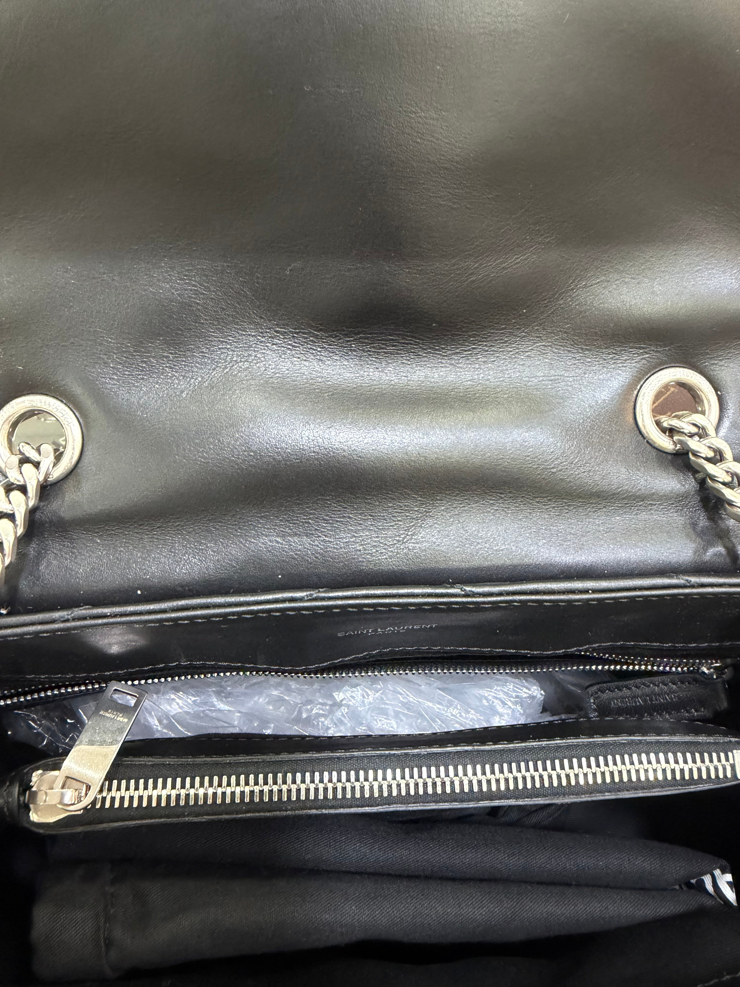 Saint Laurent Lou Lou Media