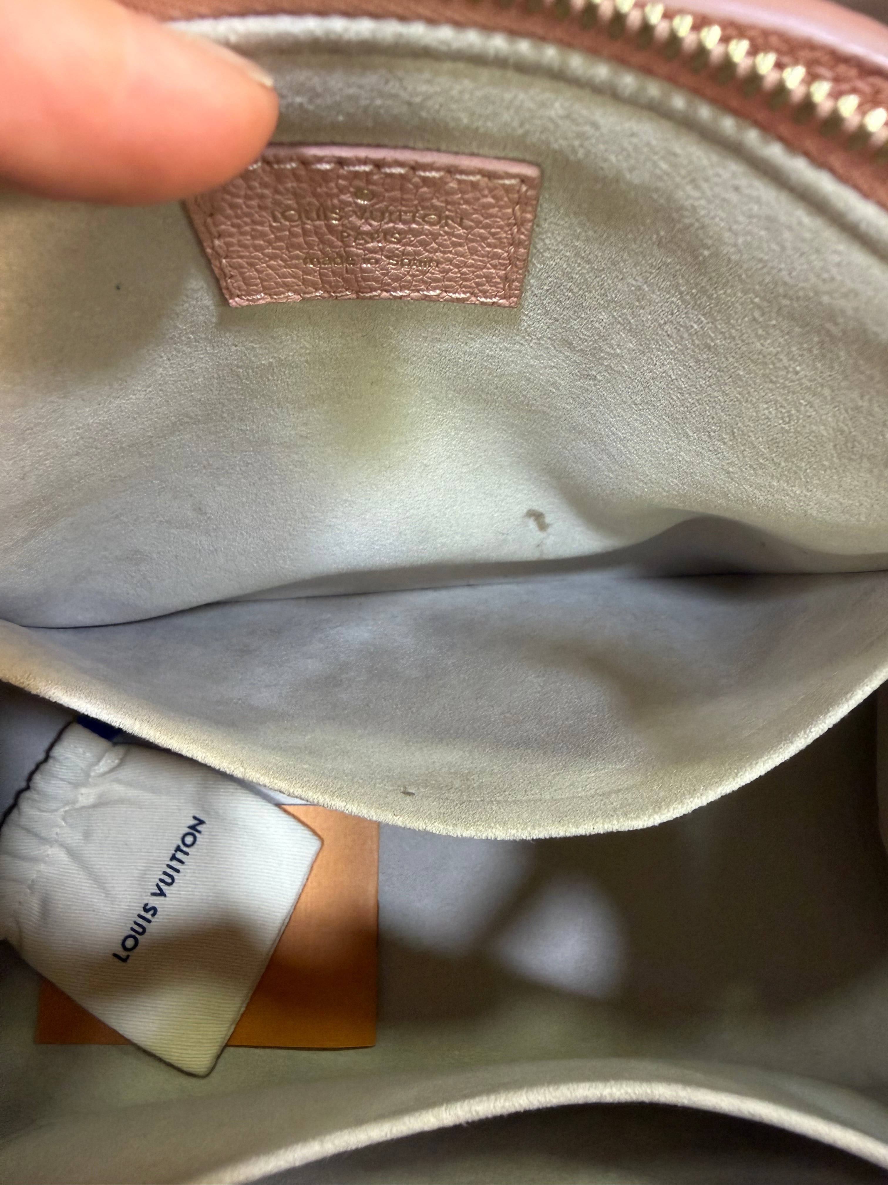 Louis Vuitton Petit Palais Empreinte rosa