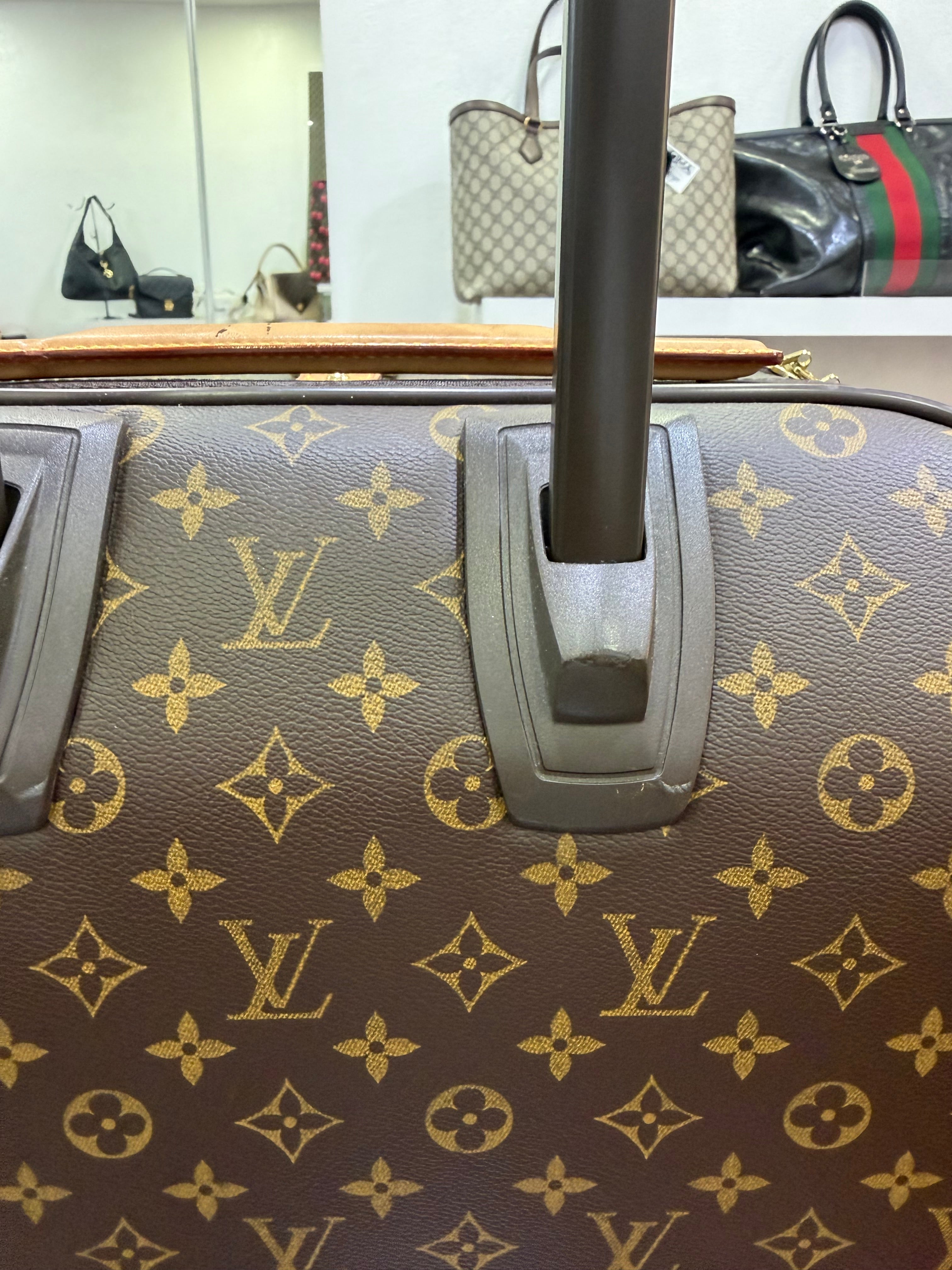 Louis Vuitton Pegase 55 Monogram