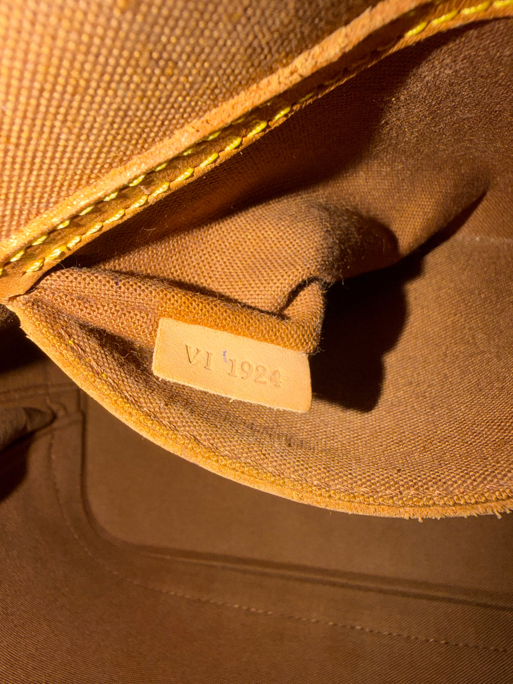 Louis Vuitton Alma PM