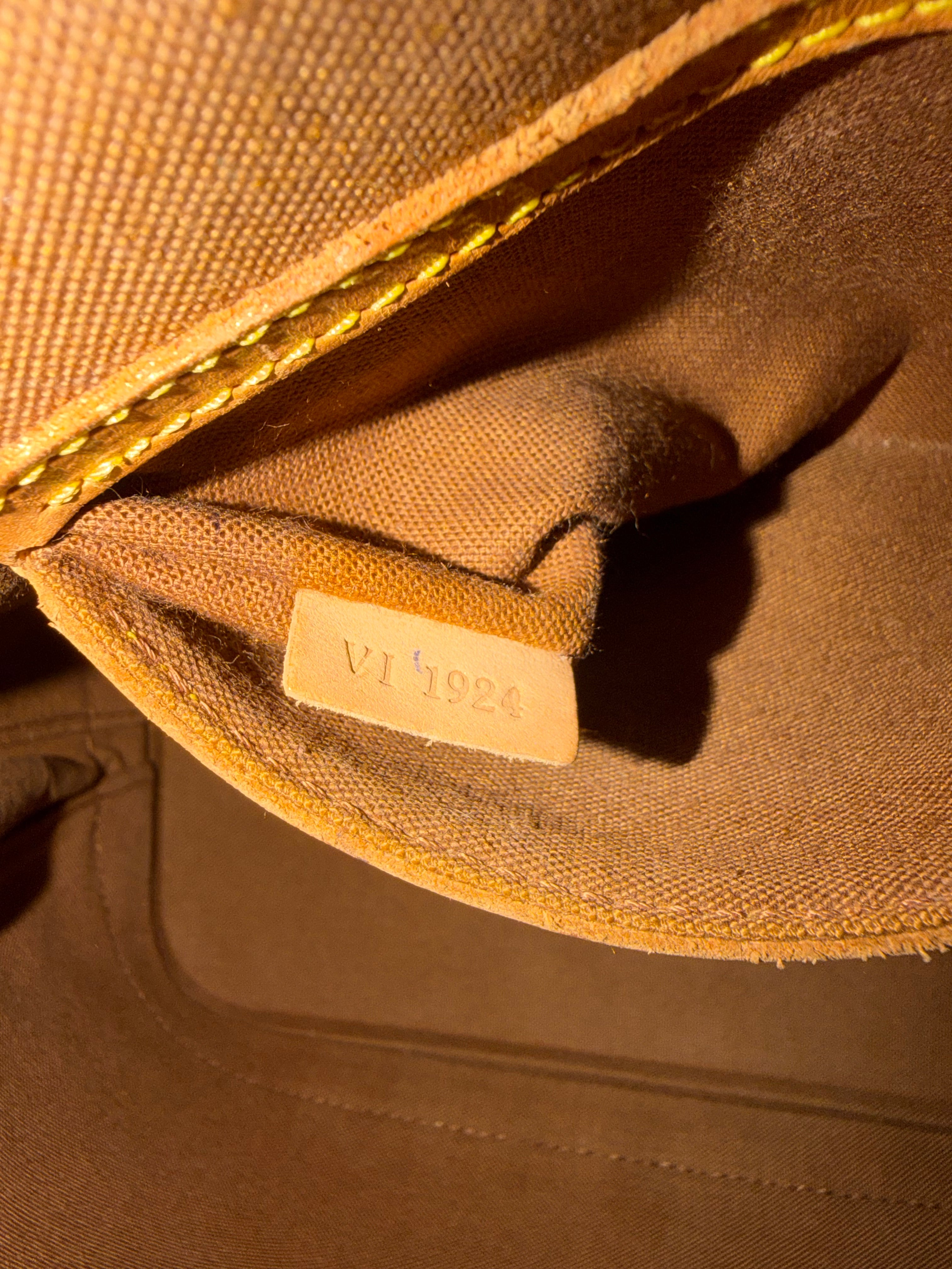 Louis Vuitton Alma PM