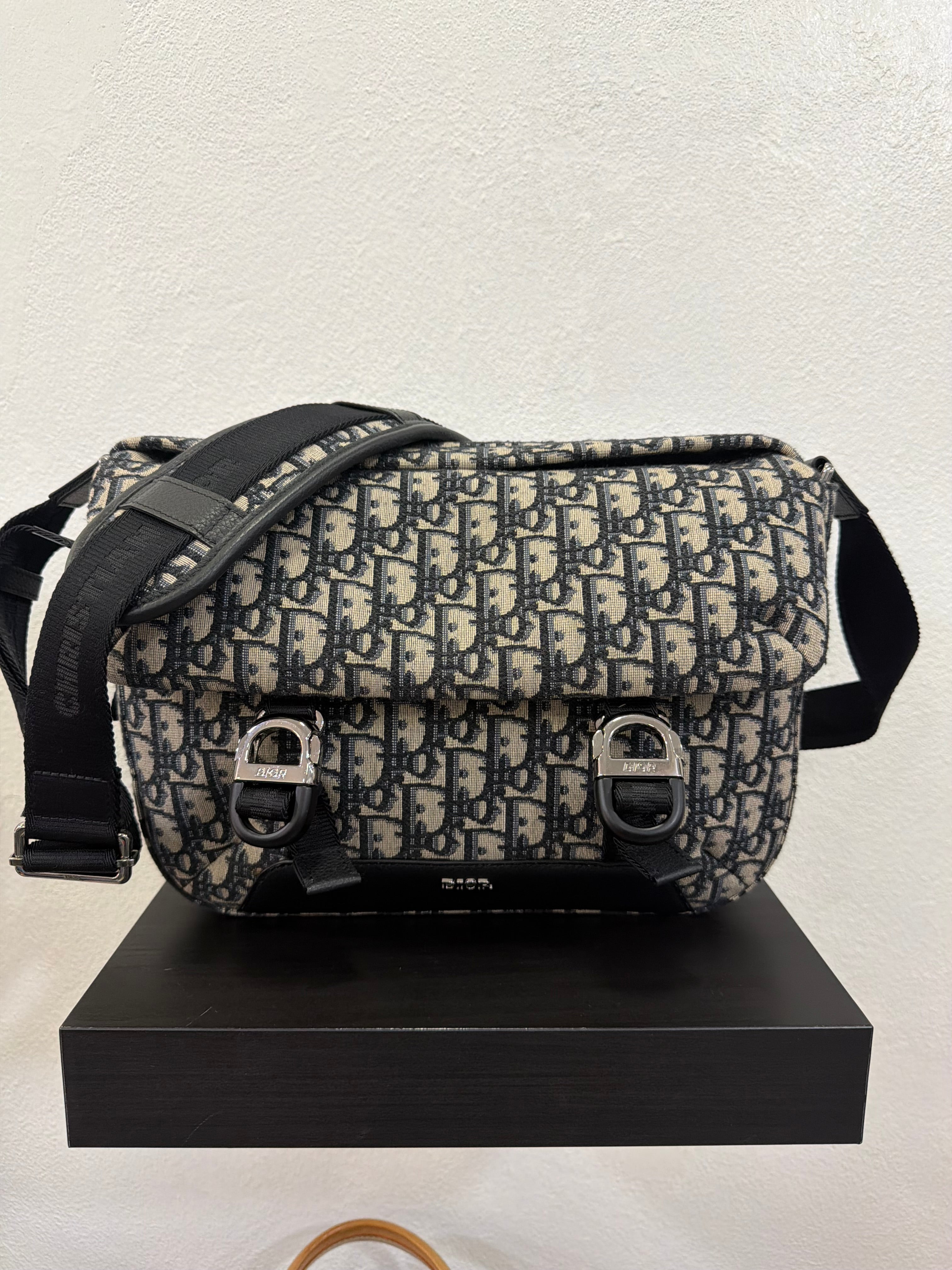 Christian Dior Explorer Messenger Dior oblique jacquard
