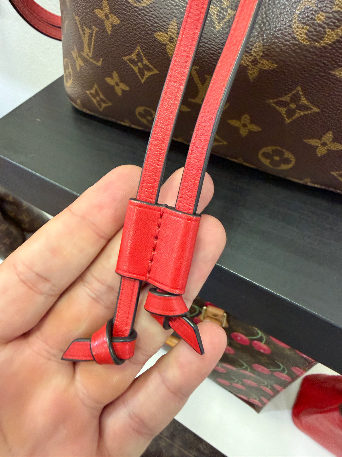 Louis Vuitton Neo Noe Monogram