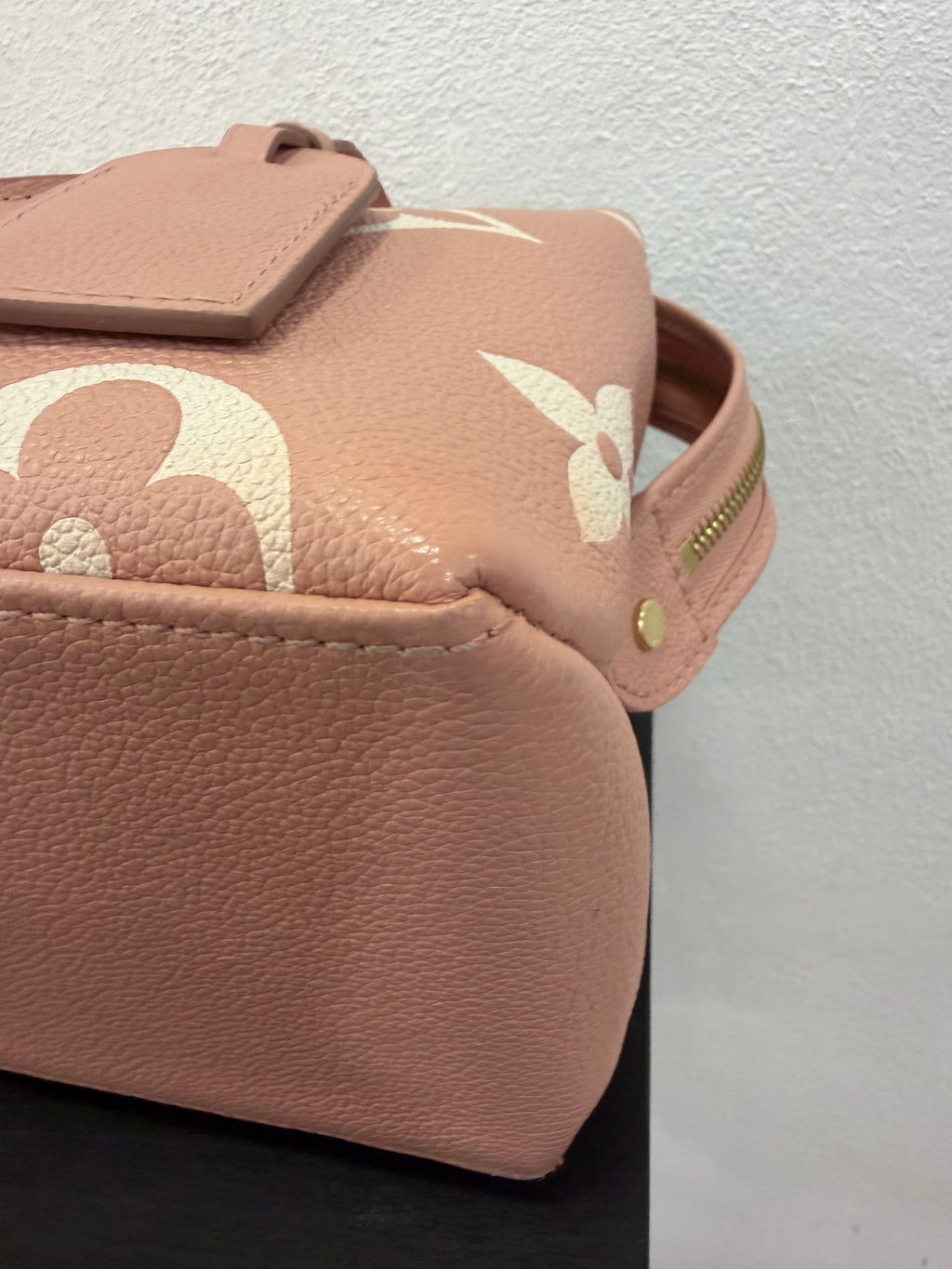 Louis Vuitton Petit Palais Empreinte rosa