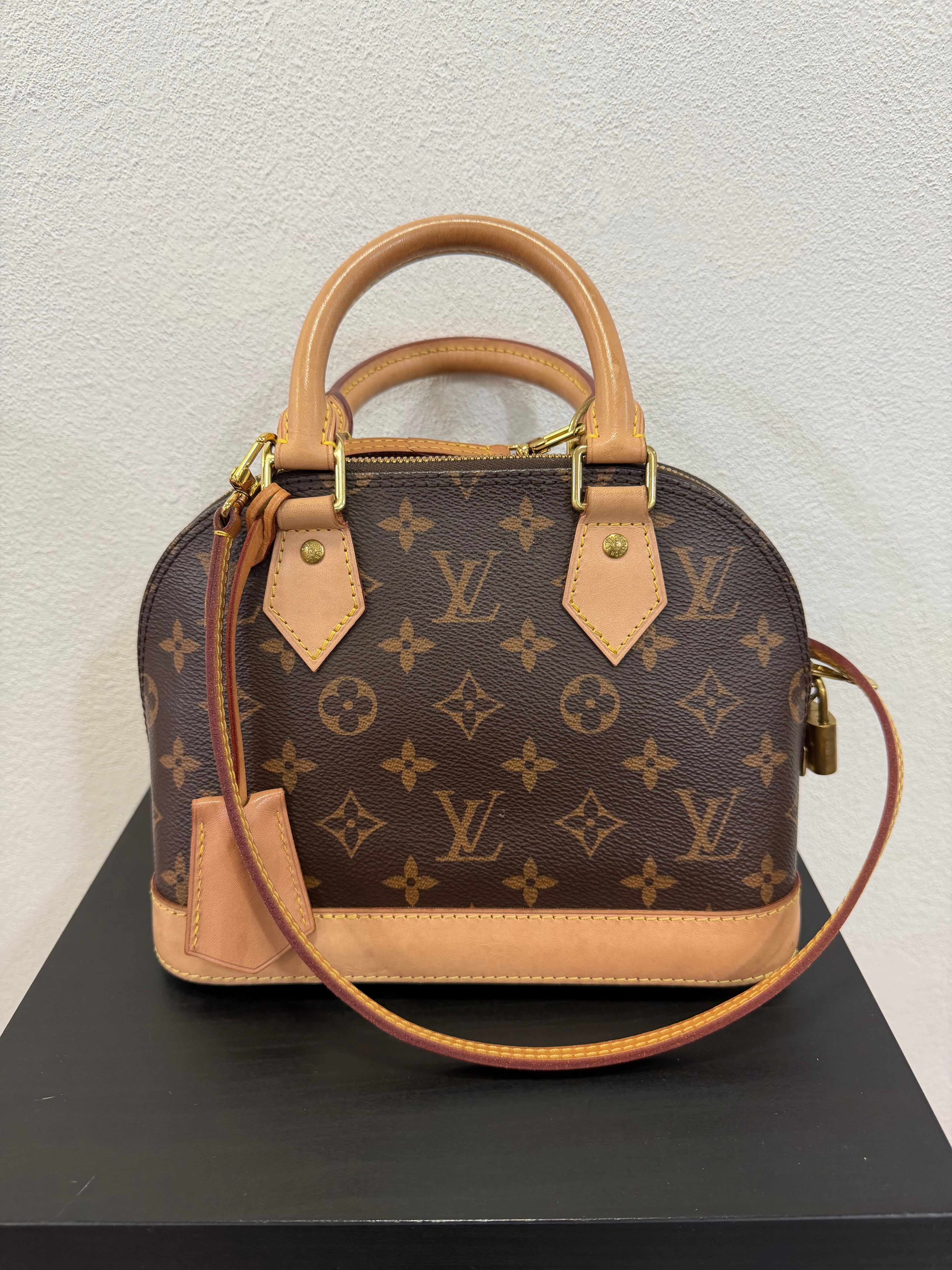 Louis Vuitton Alma BB