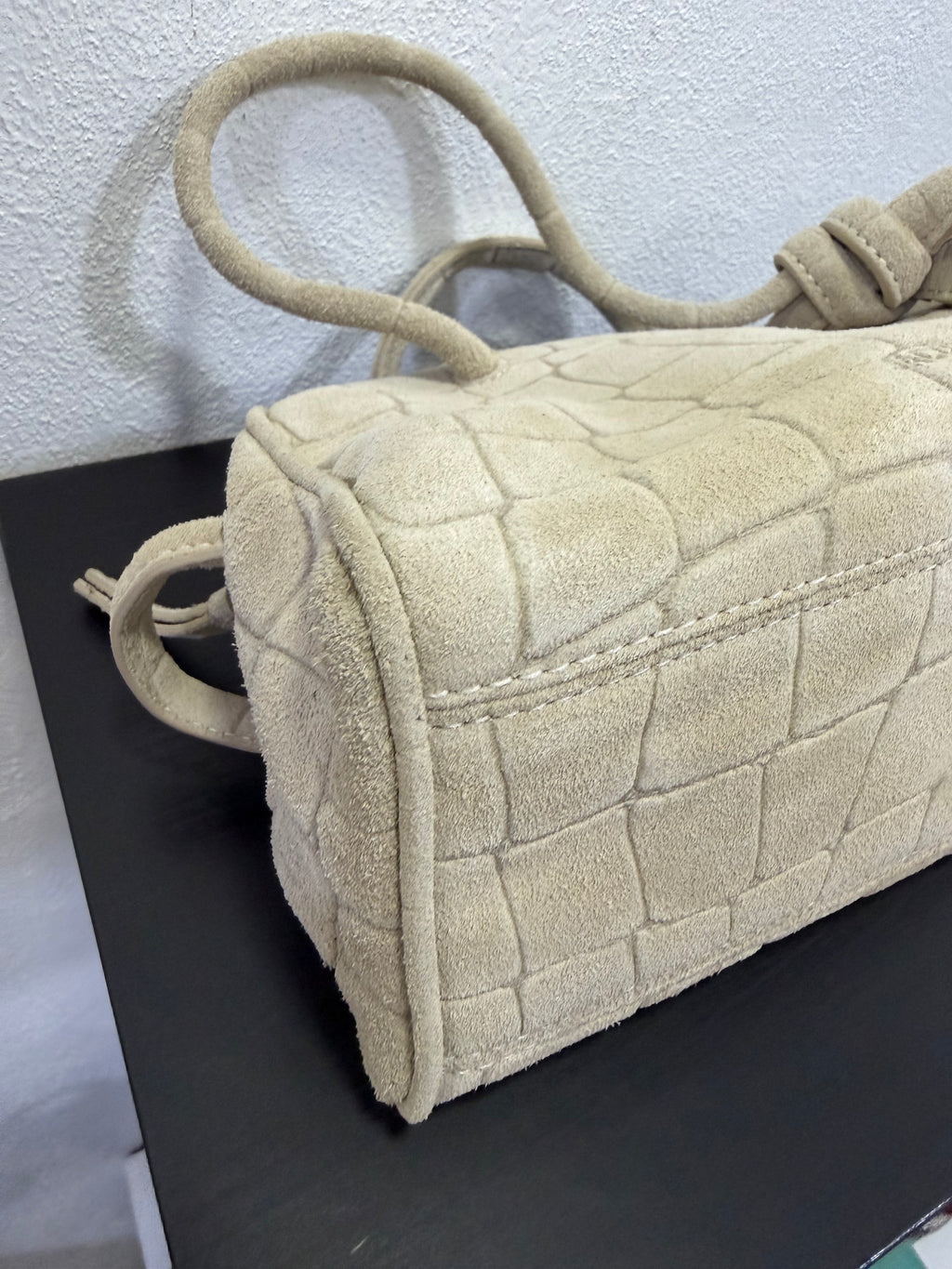 Jacquemus Le turismo Piccola Suede