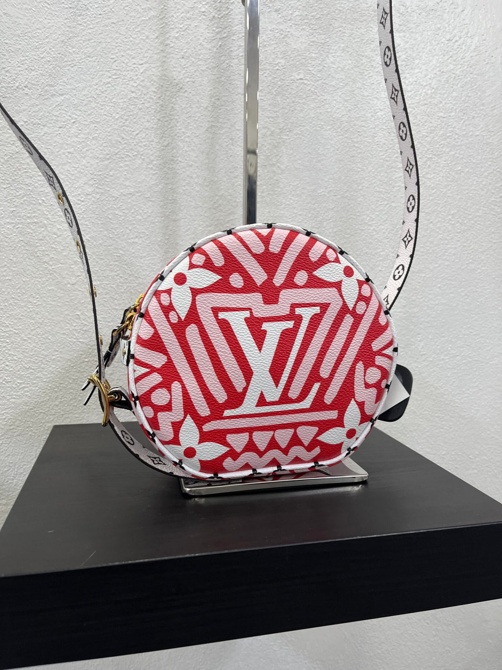 Louis Vuitton Boite Chapeau Crafty Limited Edition