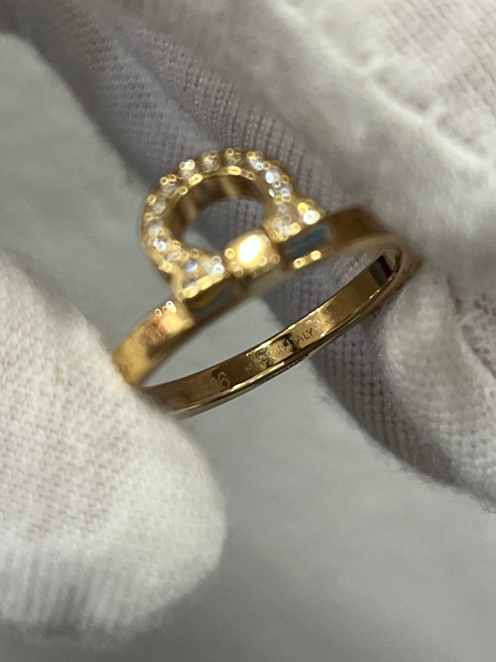 Ferragamo Anello Gancini con strass
