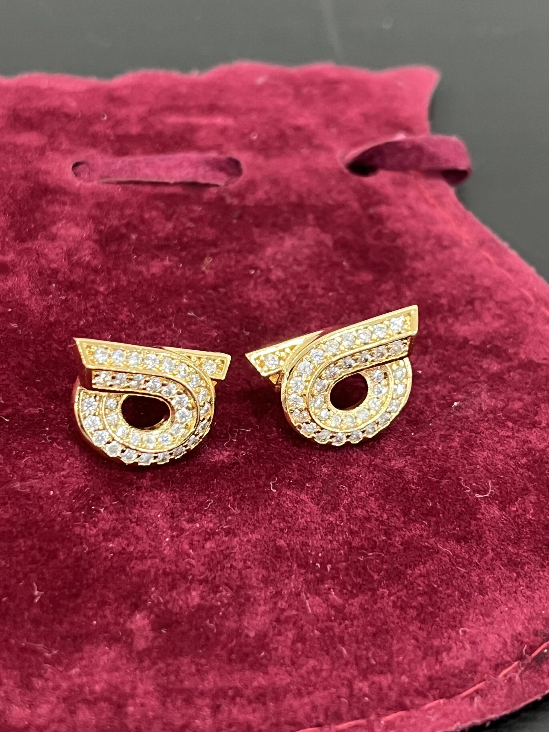 Ferragamo Orecchini Gancini con strass