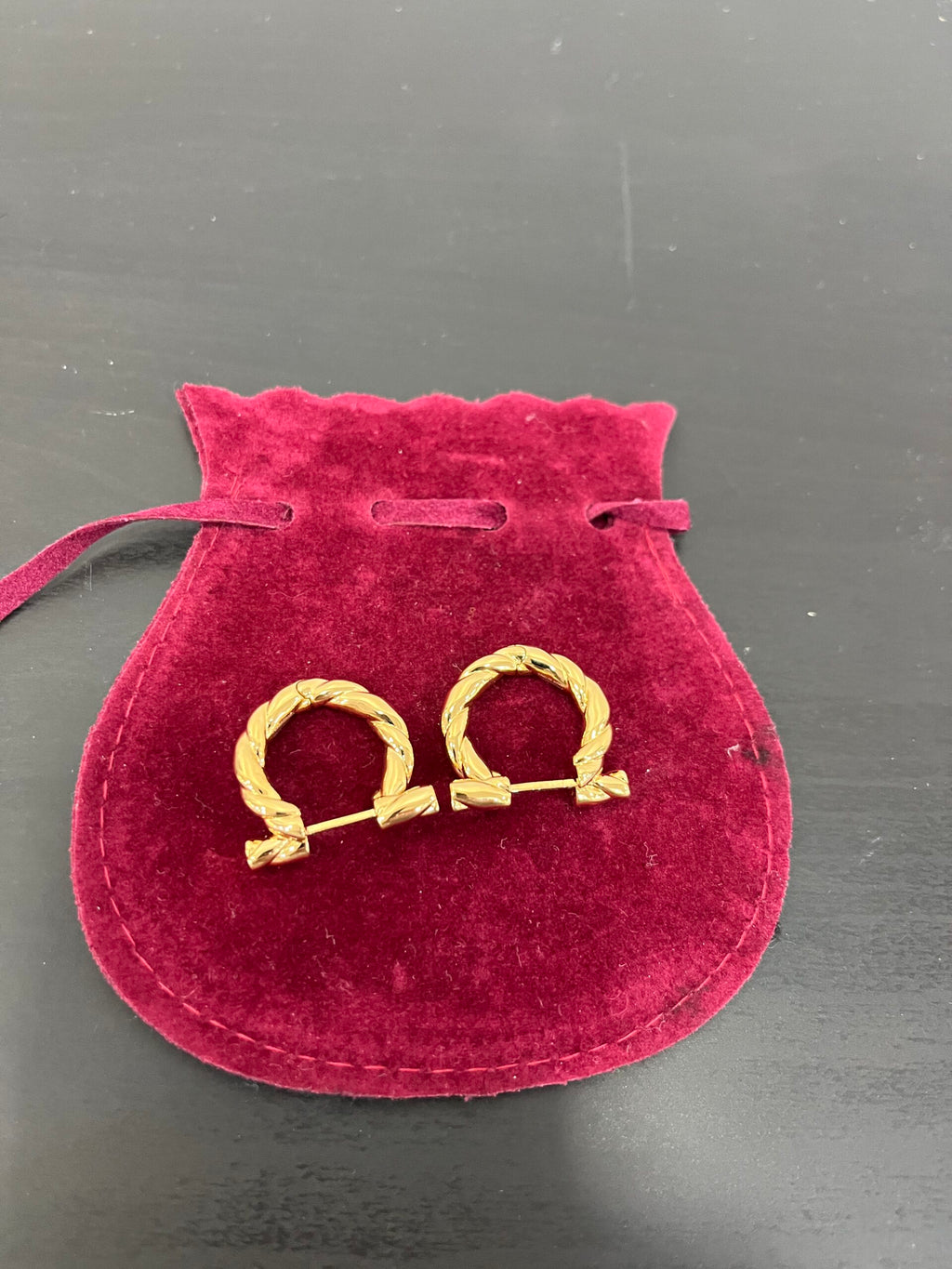 Ferragamo orecchini Torchon