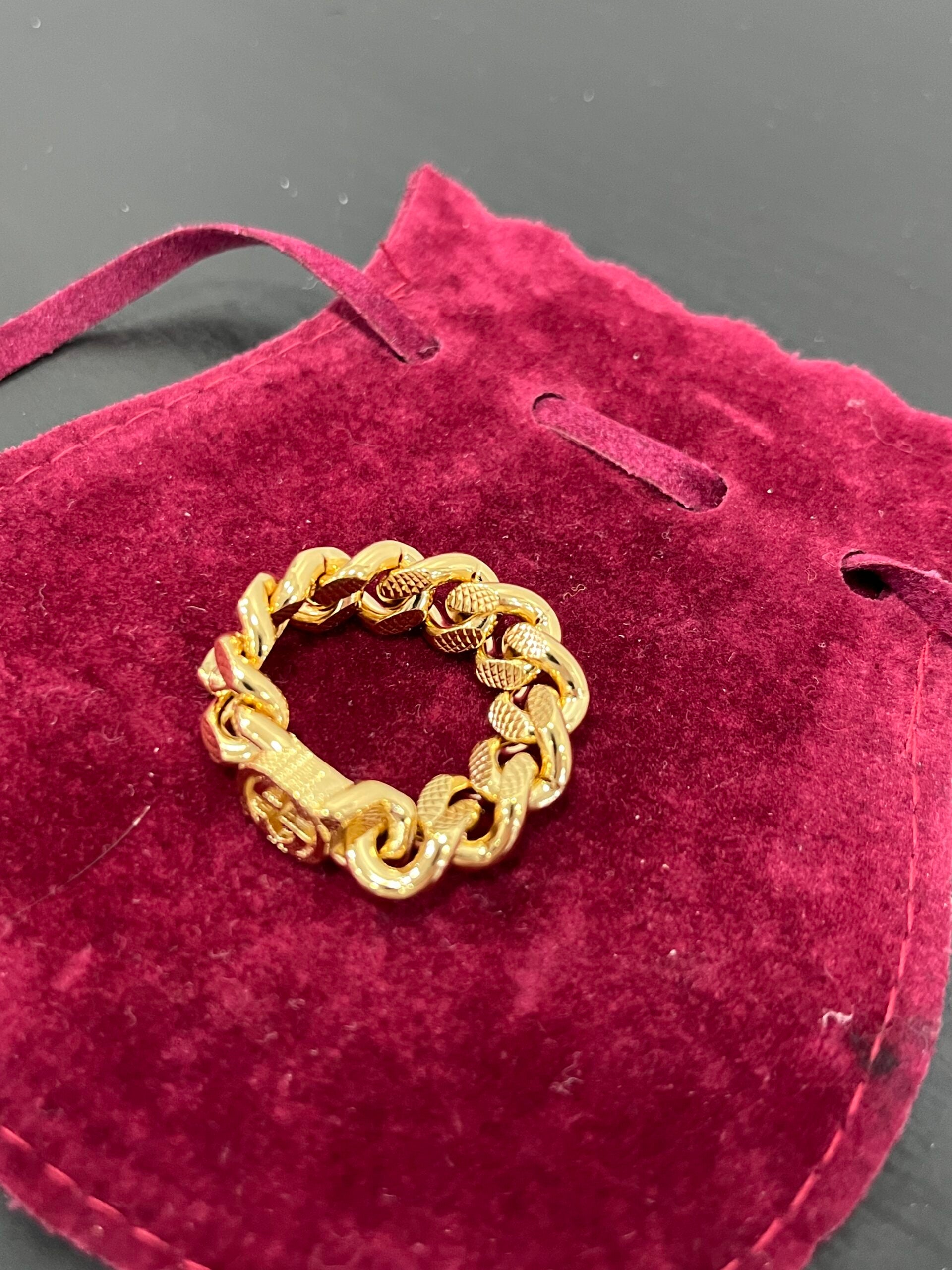 Gucci Anello Chain con GG