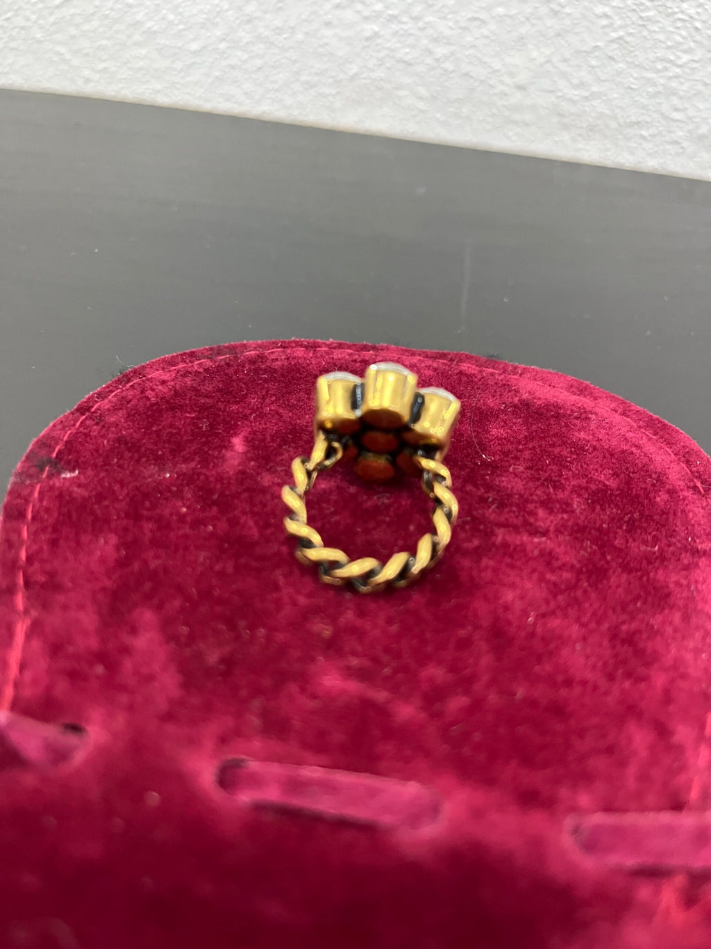 Gucci Anello in cristallo Doppia G